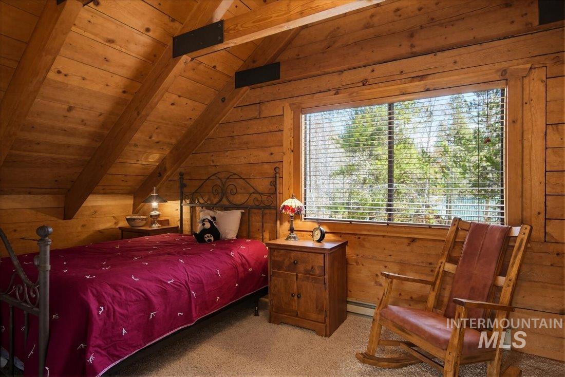 143 E Lake Fork Rd, McCall, Idaho 83638-0000, 3 Bedrooms, 2 Bathrooms, Residential For Sale, Price $875,000, 98984212