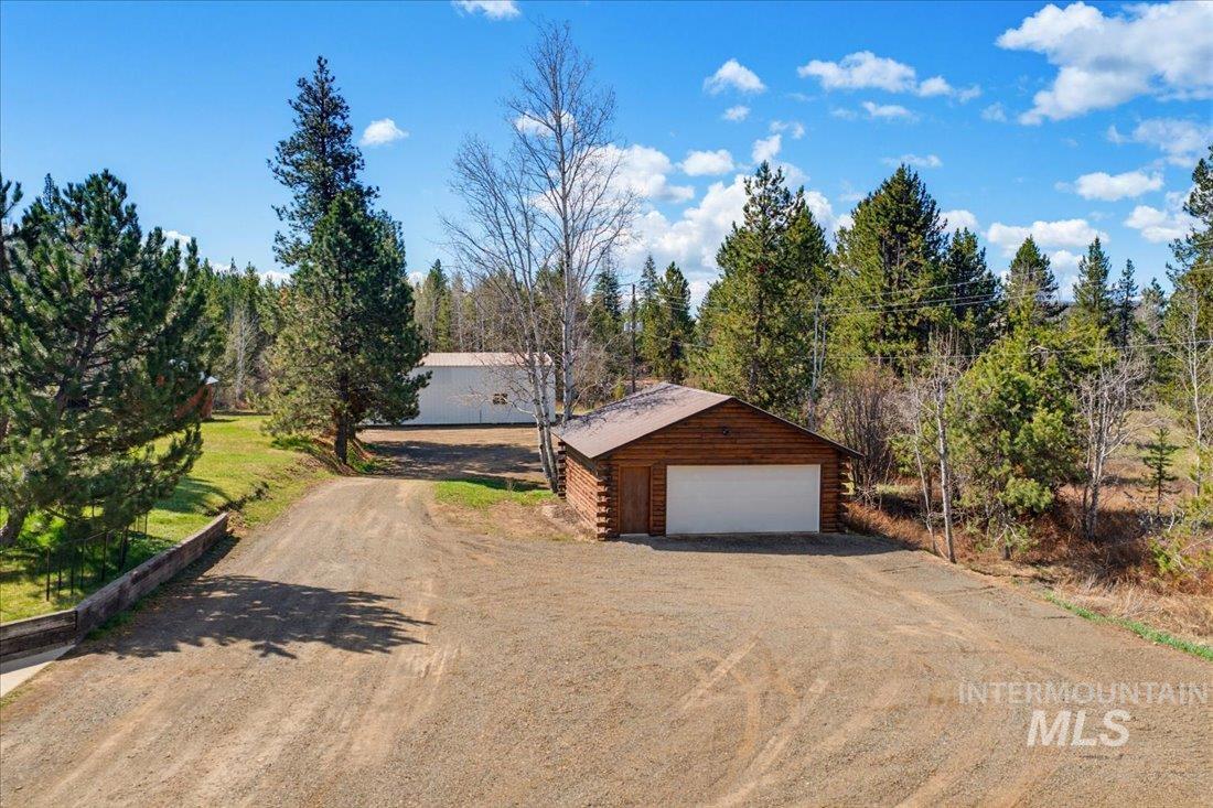 143 E Lake Fork Rd, McCall, Idaho 83638-0000, 3 Bedrooms, 2 Bathrooms, Residential For Sale, Price $875,000, 98984212