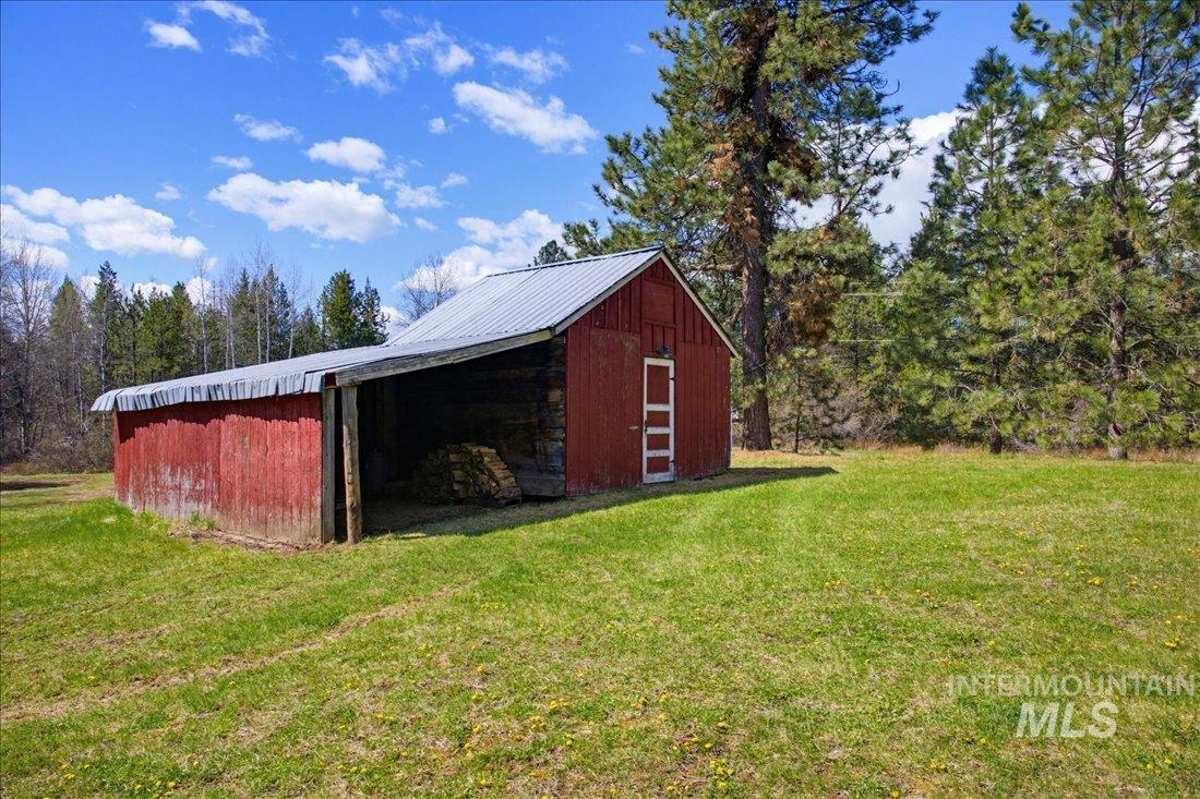143 E Lake Fork Rd, McCall, Idaho 83638-0000, 3 Bedrooms, 2 Bathrooms, Residential For Sale, Price $875,000, 98984212
