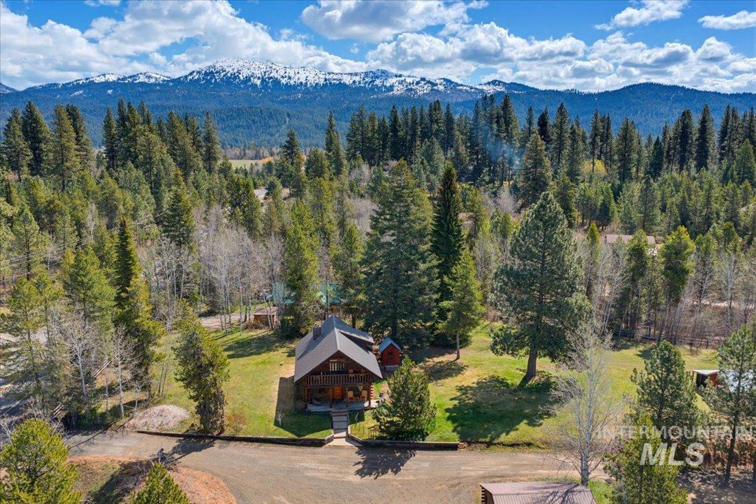 143 E Lake Fork Rd, McCall, Idaho 83638-0000, 3 Bedrooms, 2 Bathrooms, Residential For Sale, Price $875,000, 98984212