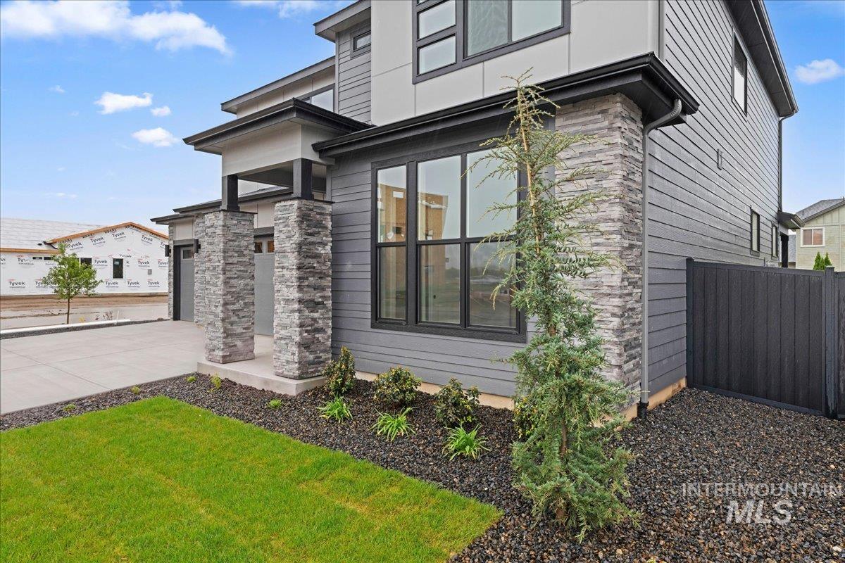 1297 W Malbar St., Meridian, Idaho 83646, 5 Bedrooms, 3 Bathrooms, Residential For Sale, Price $789,900,MLS 98984213