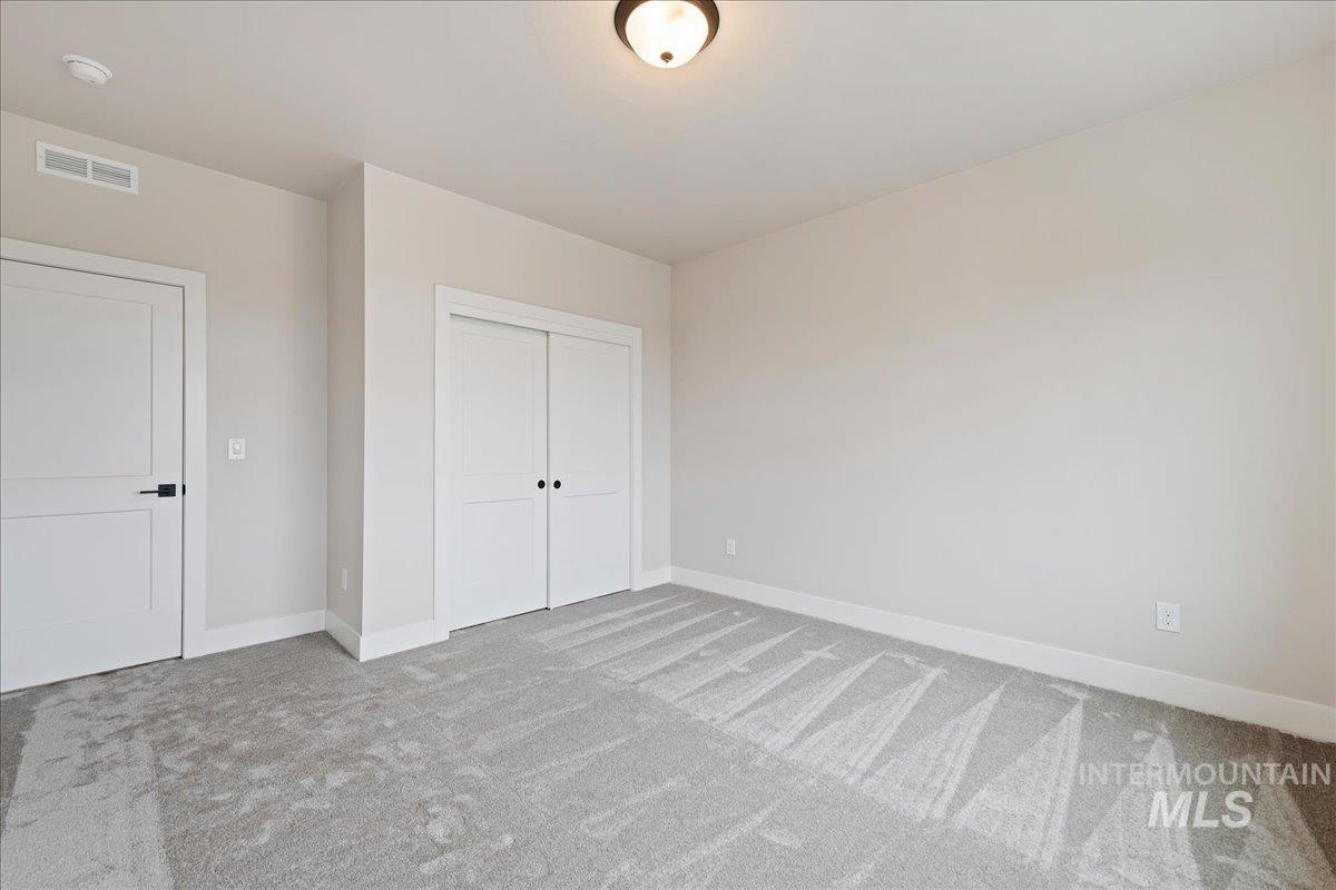 1297 W Malbar St., Meridian, Idaho 83646, 5 Bedrooms, 3 Bathrooms, Residential For Sale, Price $789,900,MLS 98984213