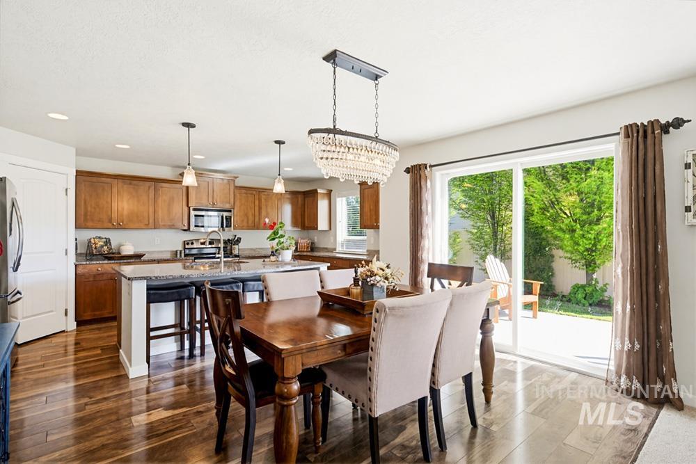 9449 W Silverspring St, Boise, Idaho 83709, 4 Bedrooms, 3 Bathrooms, Residential For Sale, Price $548,000,MLS 98984215