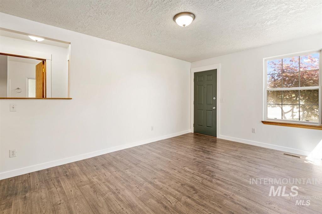 4135 W Cherry Ln, Meridian, Idaho 83642, 3 Bedrooms, 2 Bathrooms, Residential Income For Sale, Price $720,000, 98984218