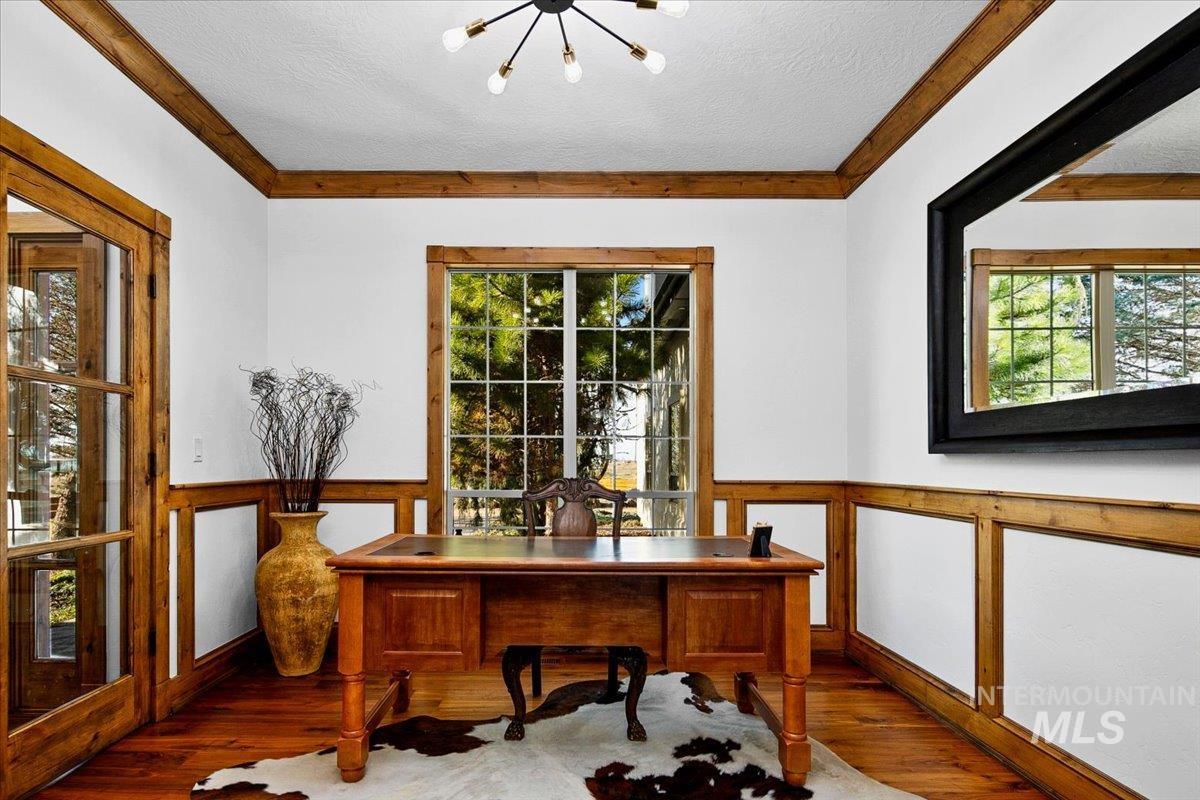13100 S Laken Ln, Kuna, Idaho 83634, 4 Bedrooms, 2.5 Bathrooms, Residential For Sale, Price $1,700,000, 98984221