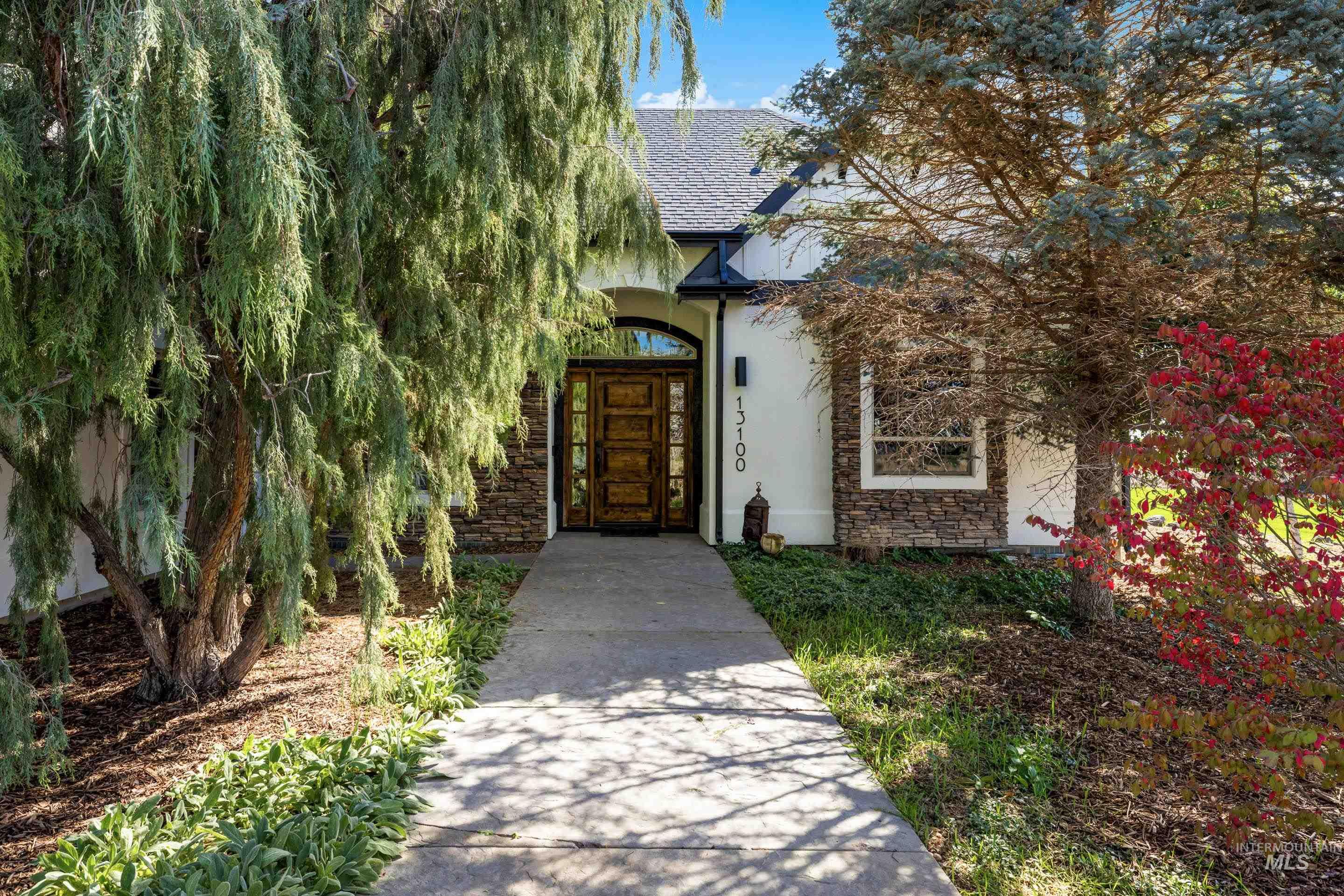 13100 S Laken Ln, Kuna, Idaho 83634, 4 Bedrooms, 2.5 Bathrooms, Residential For Sale, Price $1,700,000, 98984221