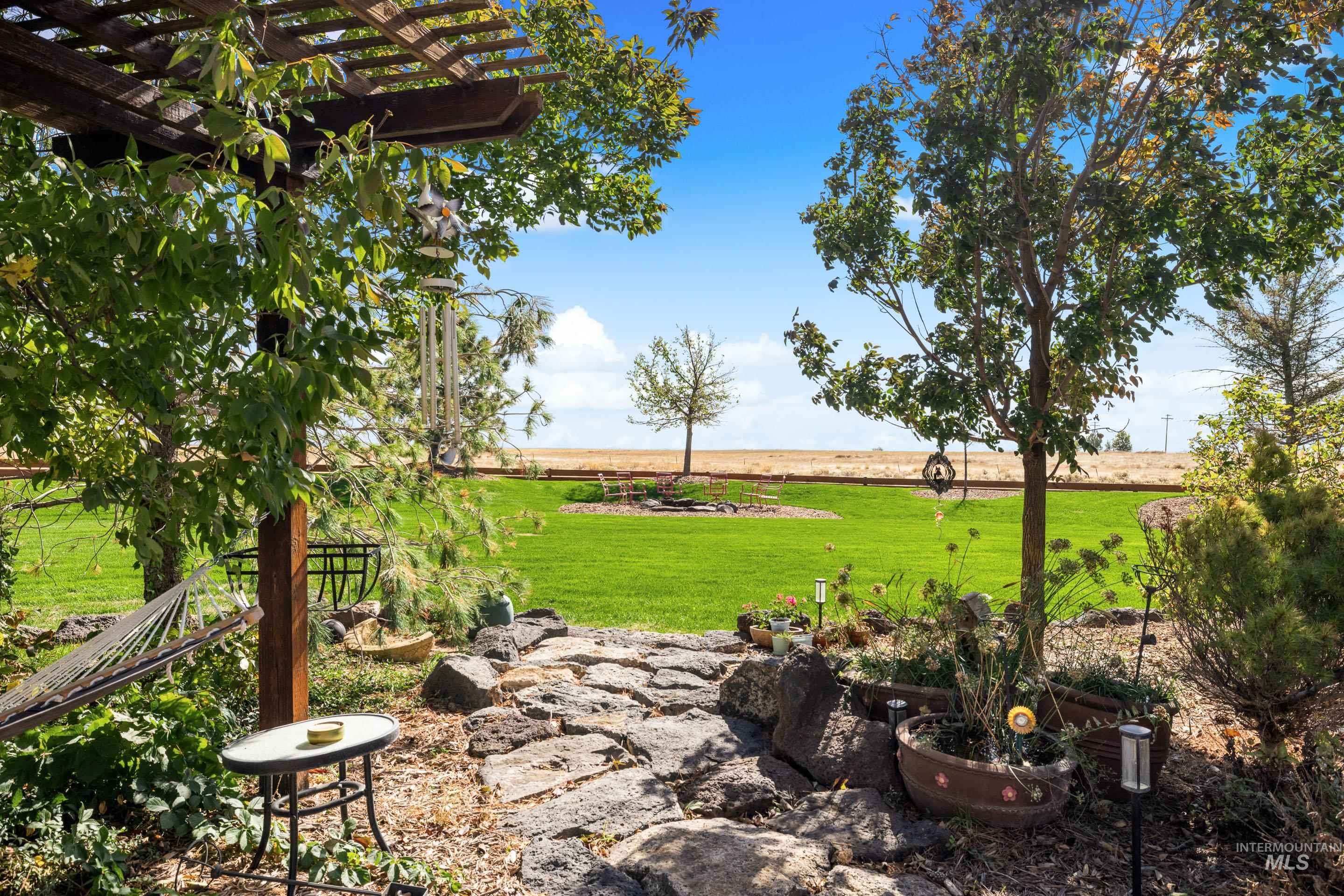 13100 S Laken Ln, Kuna, Idaho 83634, 4 Bedrooms, 2.5 Bathrooms, Residential For Sale, Price $1,700,000, 98984221