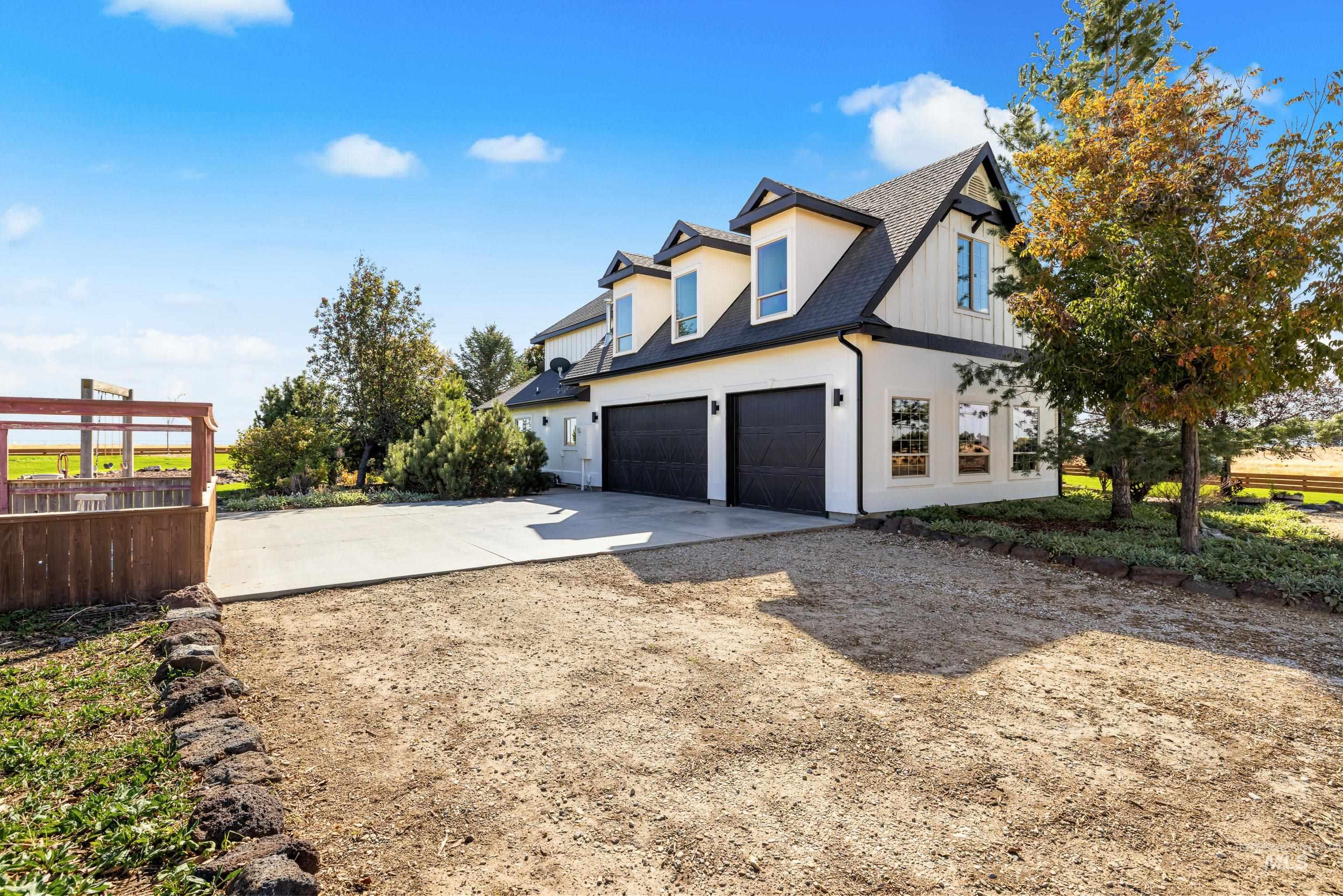 13100 S Laken Ln, Kuna, Idaho 83634, 4 Bedrooms, 2.5 Bathrooms, Residential For Sale, Price $1,700,000, 98984221