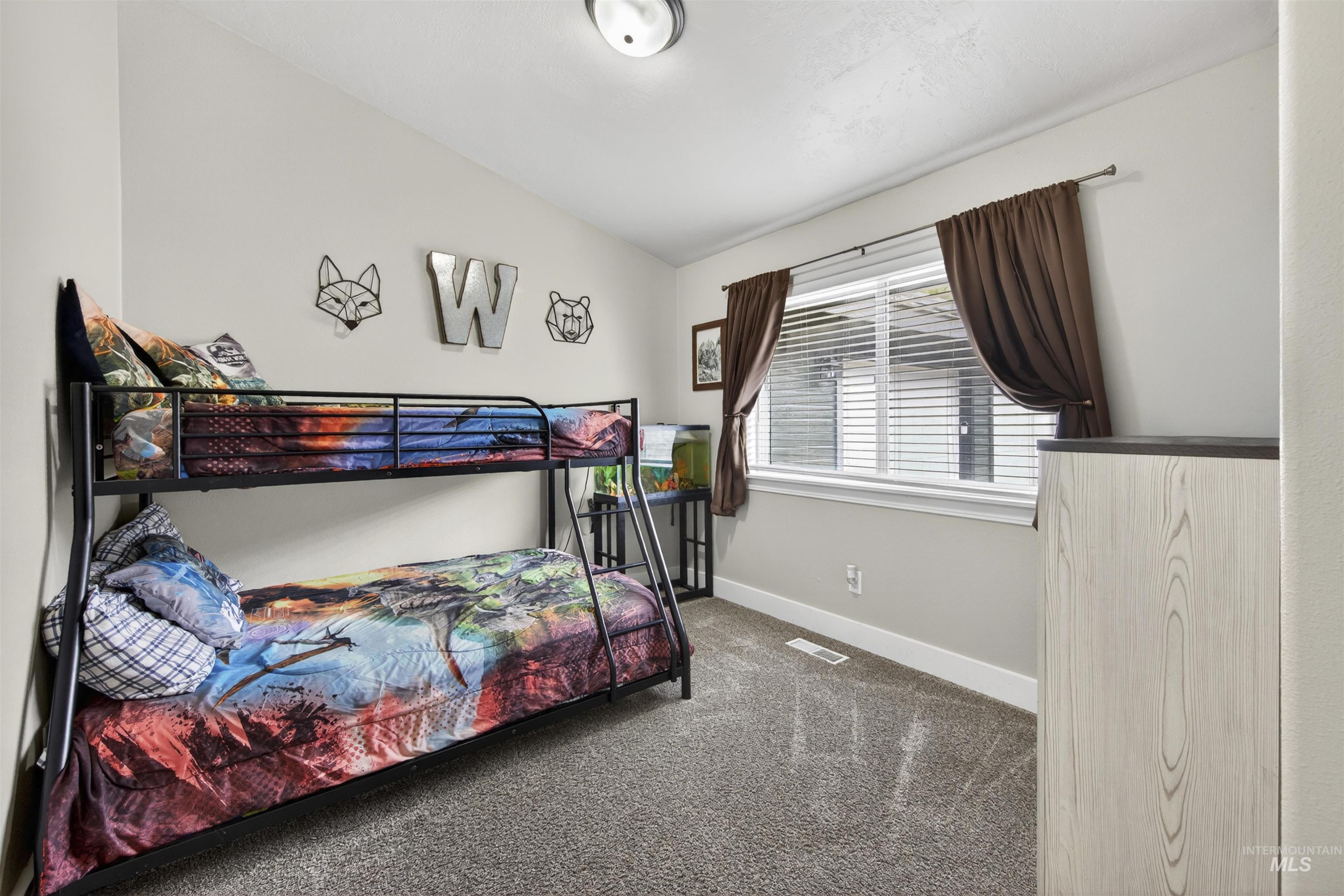 4 Round Up Circle, Boise, Idaho 83716, 3 Bedrooms, 2 Bathrooms, Residential For Sale, Price $625,000,MLS 98984222