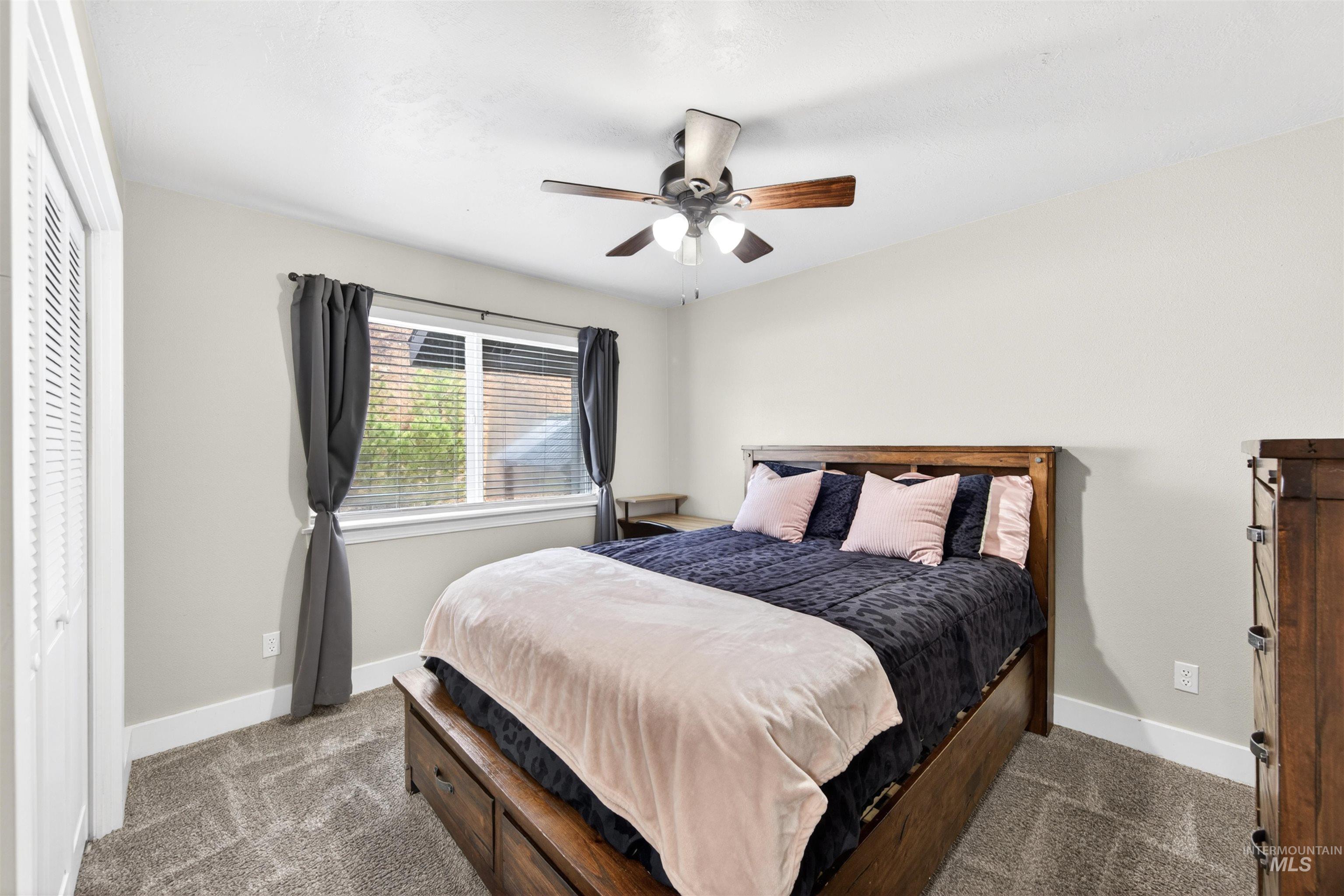 4 Round Up Circle, Boise, Idaho 83716, 3 Bedrooms, 2 Bathrooms, Residential For Sale, Price $625,000,MLS 98984222