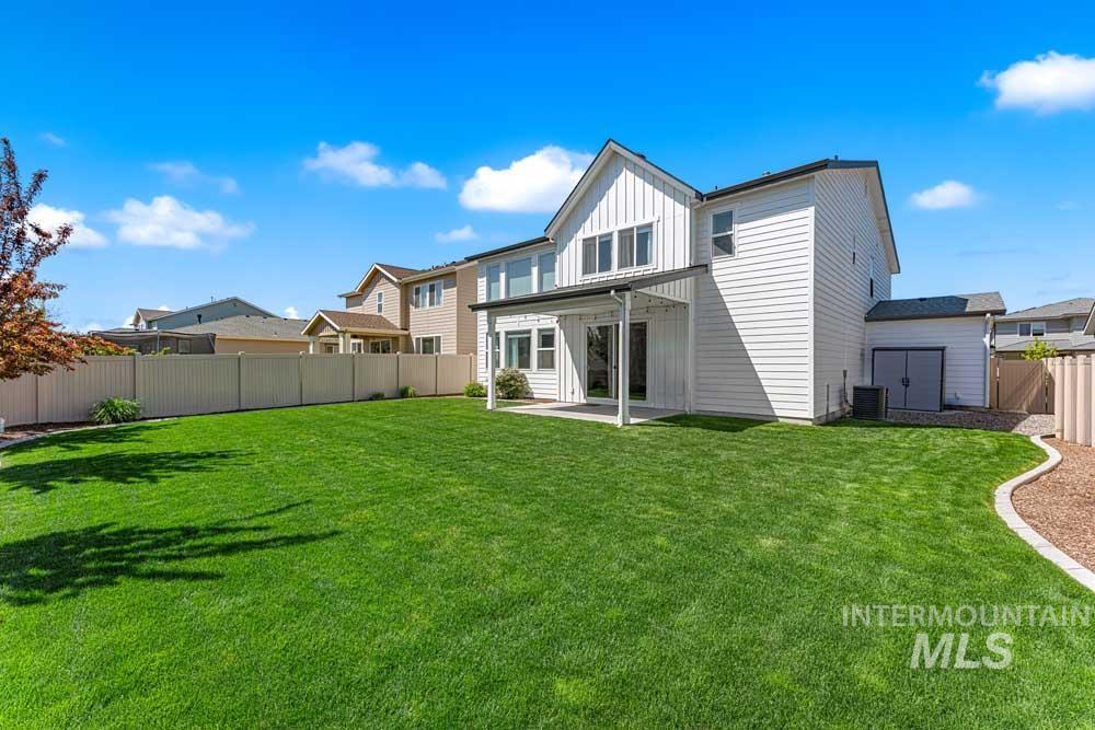 5338 S Snowden Ave, Meridian, Idaho 83642, 5 Bedrooms, 3 Bathrooms, Residential For Sale, Price $679,000,MLS 98984223