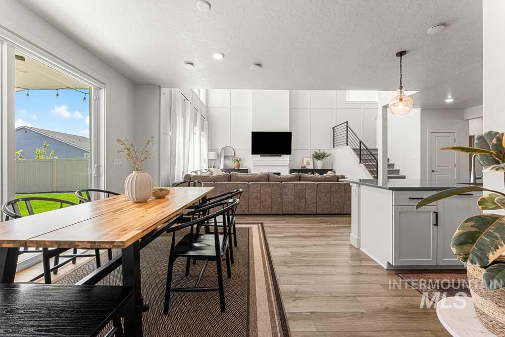 5338 S Snowden Ave, Meridian, Idaho 83642, 5 Bedrooms, 3 Bathrooms, Residential For Sale, Price $679,000,MLS 98984223