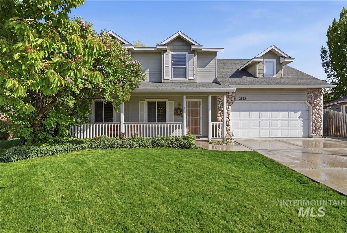 2923 Chester Lane, Caldwell, Idaho 83605, 3 Bedrooms, 3 Bathrooms, Residential For Sale, Price $438,900,MLS 98984225