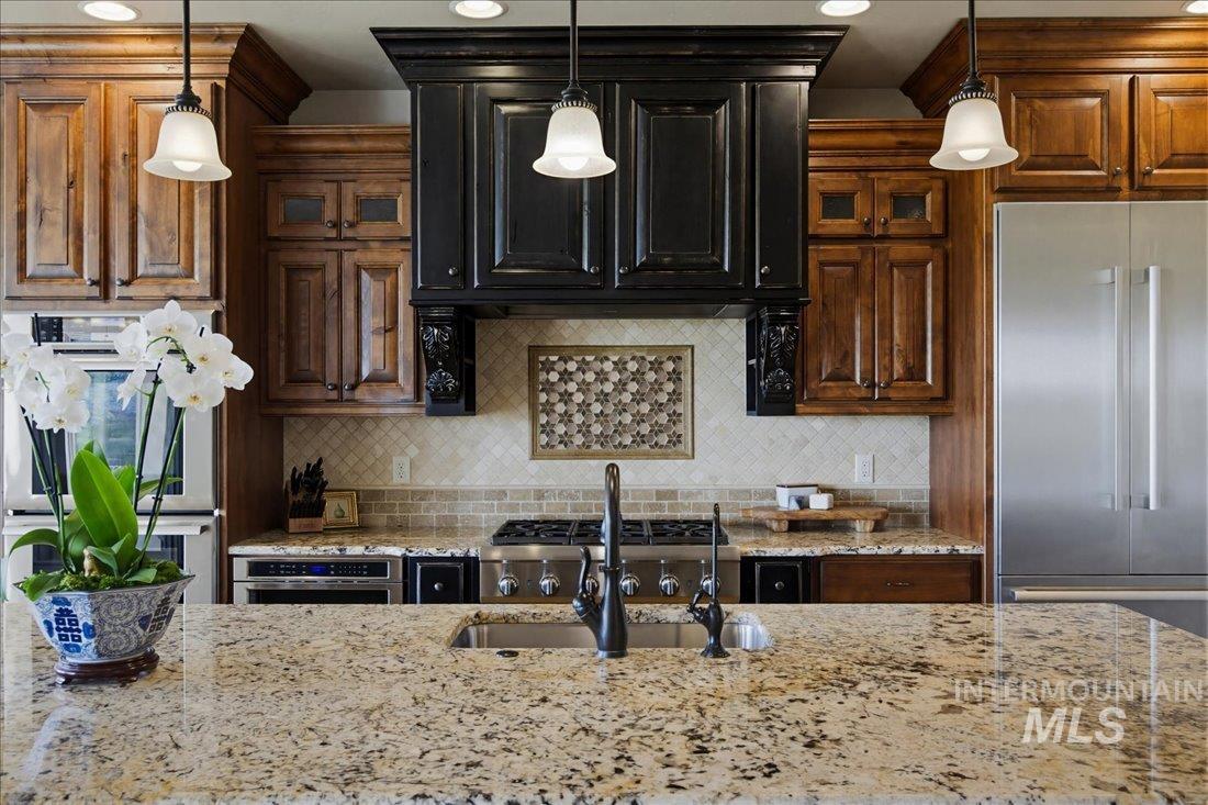 4635 W Braveheart St, Eagle, Idaho 83616, 4 Bedrooms, 3 Bathrooms, Residential For Sale, Price $949,000,MLS 98984226
