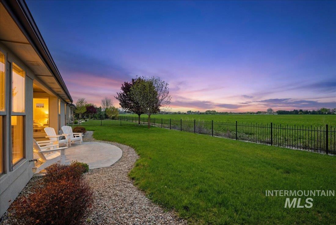 4635 W Braveheart St, Eagle, Idaho 83616, 4 Bedrooms, 3 Bathrooms, Residential For Sale, Price $949,000,MLS 98984226