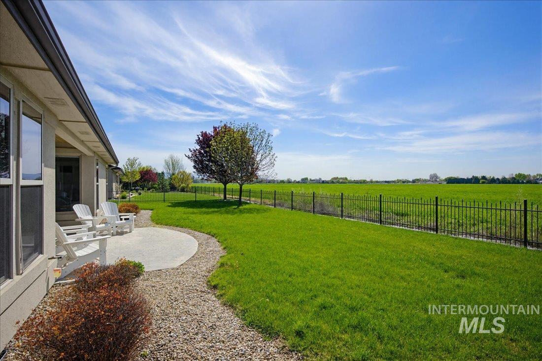 4635 W Braveheart St, Eagle, Idaho 83616, 4 Bedrooms, 3 Bathrooms, Residential For Sale, Price $949,000,MLS 98984226