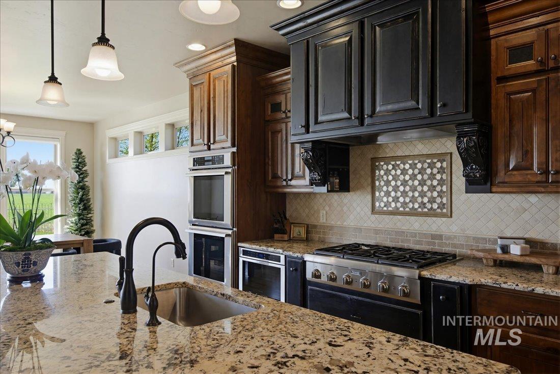 4635 W Braveheart St, Eagle, Idaho 83616, 4 Bedrooms, 3 Bathrooms, Residential For Sale, Price $949,000,MLS 98984226
