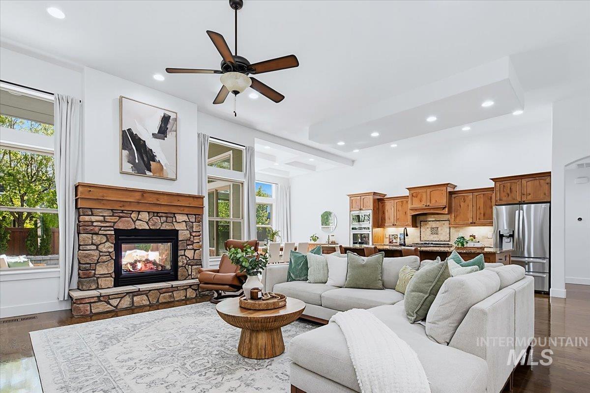 5832 N Claret Cup Way, Meridian, Idaho 83646, 4 Bedrooms, 2 Bathrooms, Residential For Sale, Price $725,000,MLS 98984229