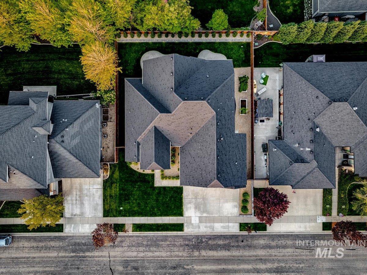 5832 N Claret Cup Way, Meridian, Idaho 83646, 4 Bedrooms, 2 Bathrooms, Residential For Sale, Price $725,000,MLS 98984229