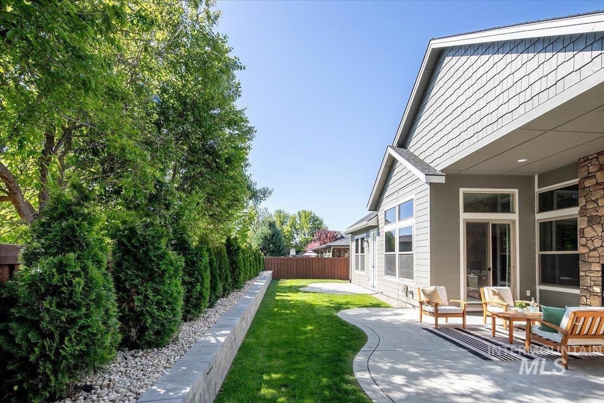 5832 N Claret Cup Way, Meridian, Idaho 83646, 4 Bedrooms, 2 Bathrooms, Residential For Sale, Price $725,000,MLS 98984229