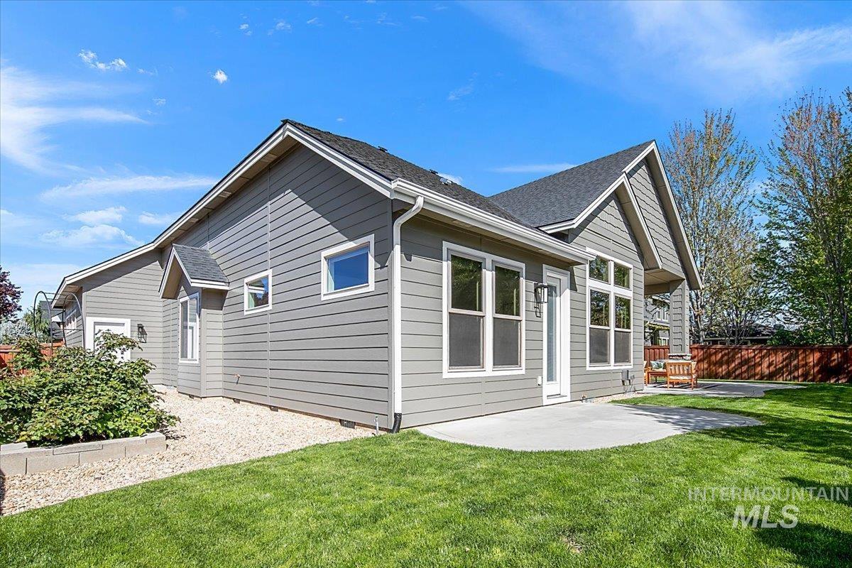 5832 N Claret Cup Way, Meridian, Idaho 83646, 4 Bedrooms, 2 Bathrooms, Residential For Sale, Price $725,000,MLS 98984229