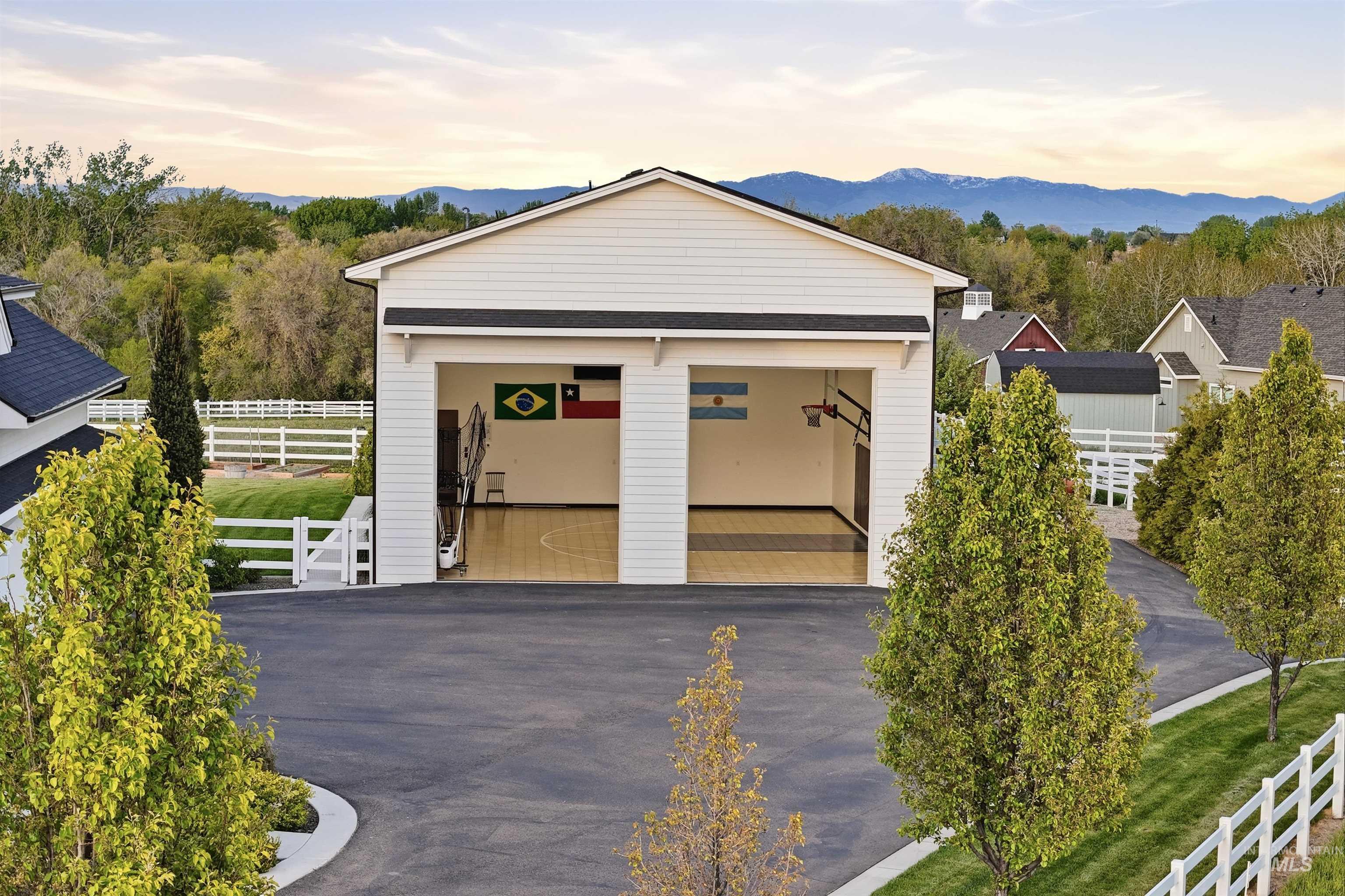 24442 Nubian Goat Ct, Caldwell, Idaho 83607, 4 Bedrooms, 3.5 Bathrooms, Residential For Sale, Price $1,699,999, 98984231