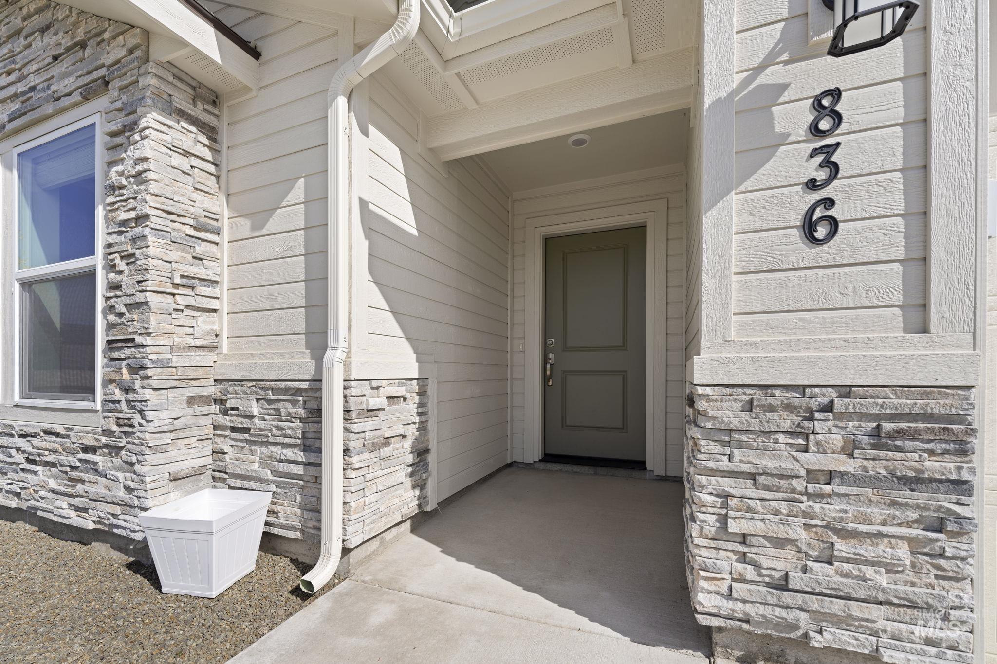 836 Knowledge St, Middleton, Idaho 83644, 3 Bedrooms, 2 Bathrooms, Residential For Sale, Price $450,000, 98984232