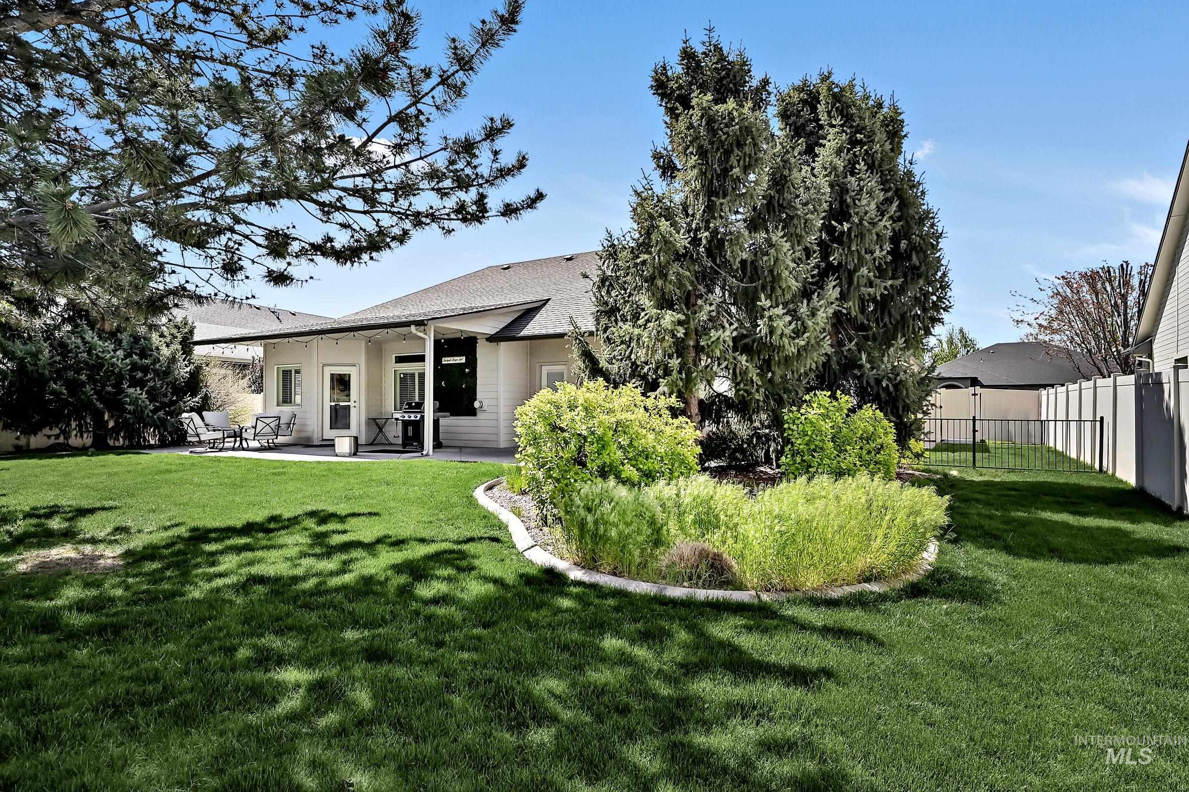 2434 E Garber Dr, Meridian, Idaho 83646-4753, 4 Bedrooms, 2 Bathrooms, Residential For Sale, Price $629,900,MLS 98984235