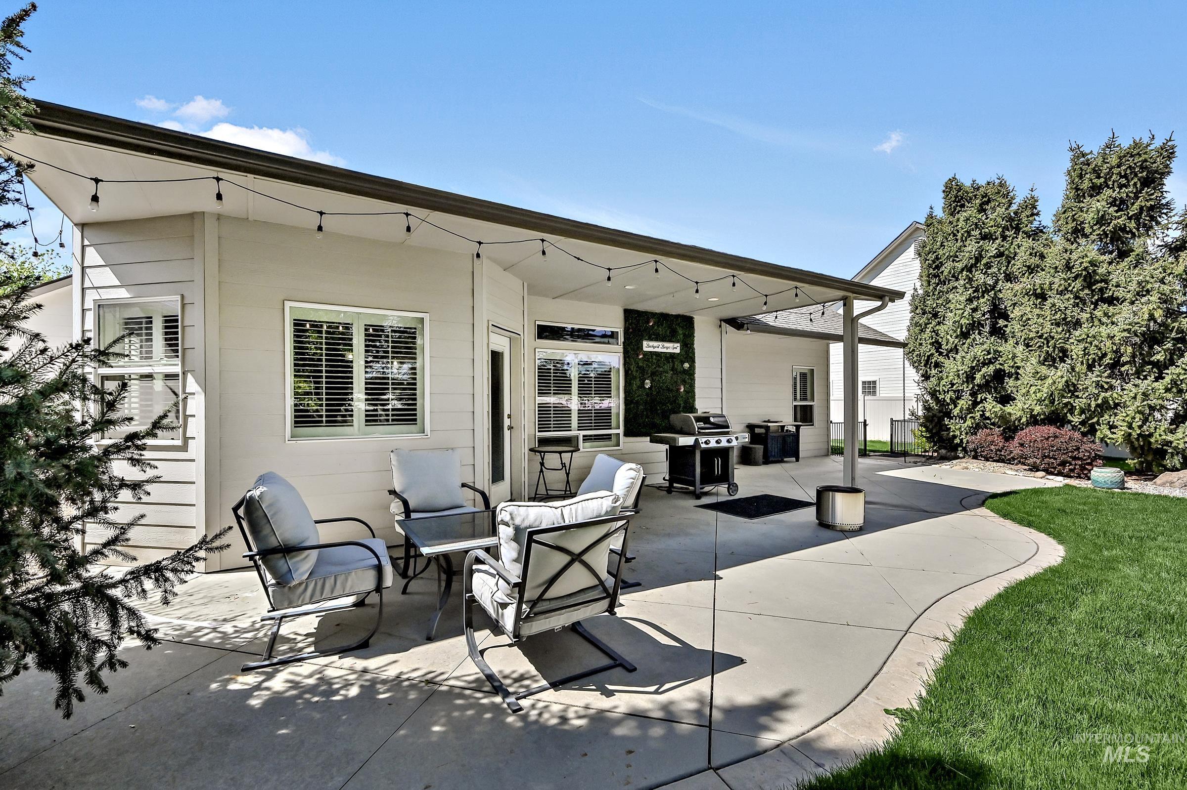 2434 E Garber Dr, Meridian, Idaho 83646-4753, 4 Bedrooms, 2 Bathrooms, Residential For Sale, Price $629,900,MLS 98984235