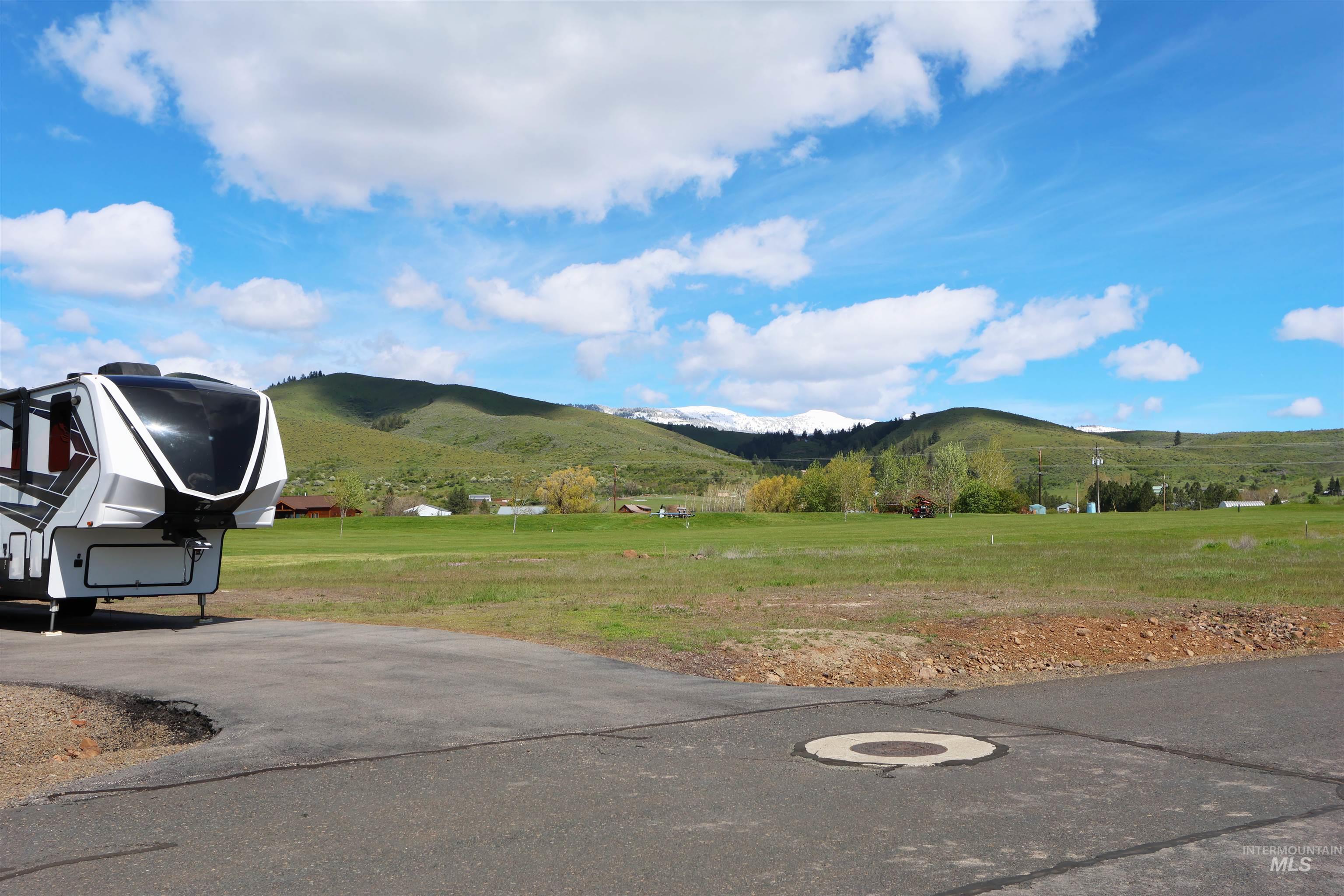 2278 Golf Lane, Council, Idaho 83612, 3 Bedrooms, 2 Bathrooms, Residential For Sale, Price $625,000,MLS 98984236