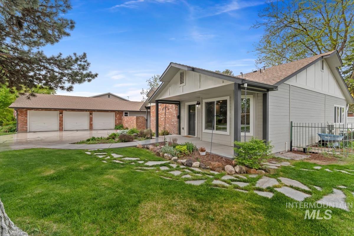 1285 S Whipoorwill Way, Boise, Idaho 83709, 5 Bedrooms, 4 Bathrooms, Residential For Sale, Price $727,500,MLS 98984239