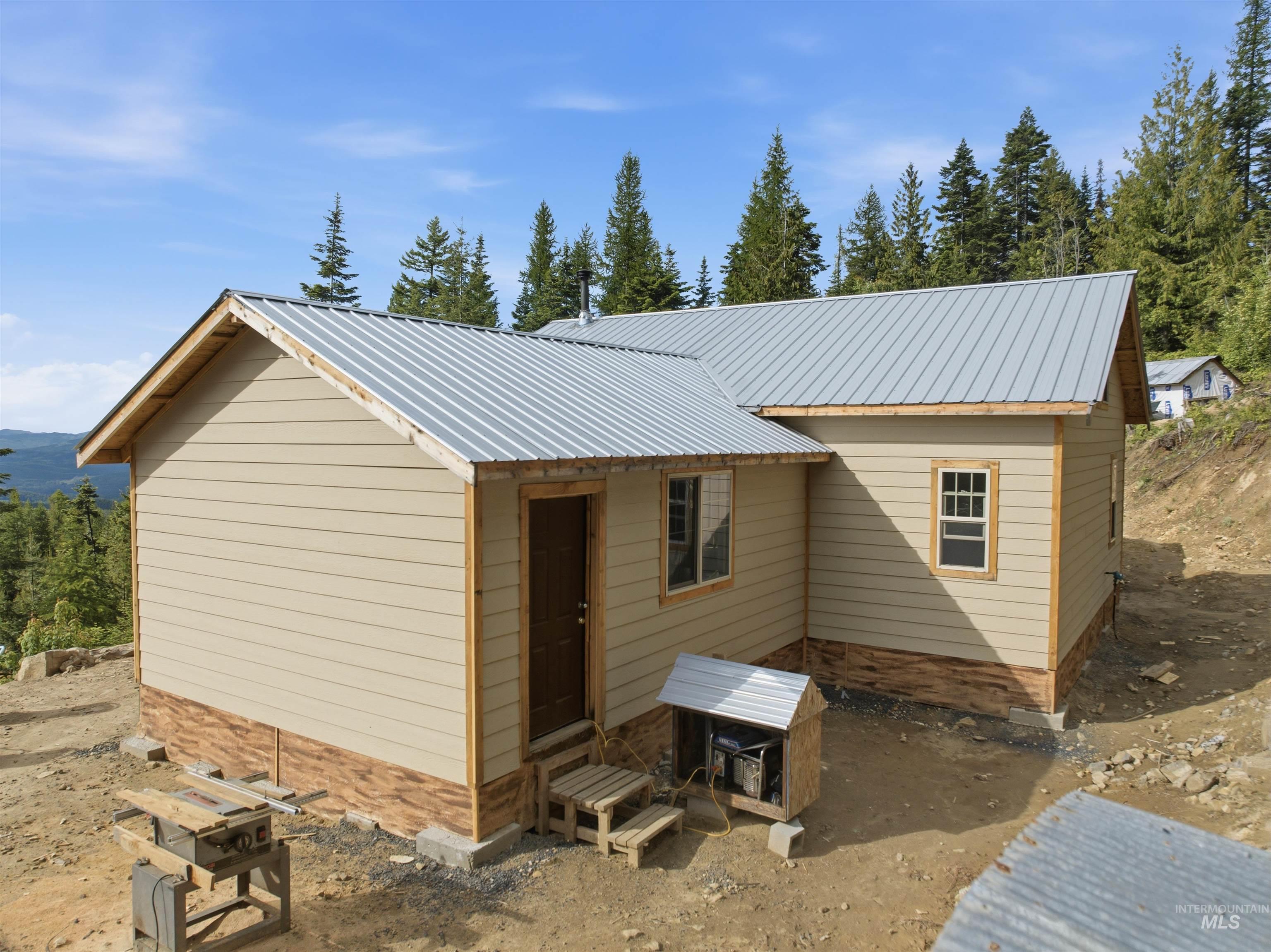 320 Upriver View Dr, Fernwood, Idaho 83830, 3 Bedrooms, 1 Bathroom, Residential For Sale, Price $275,000, 98984240