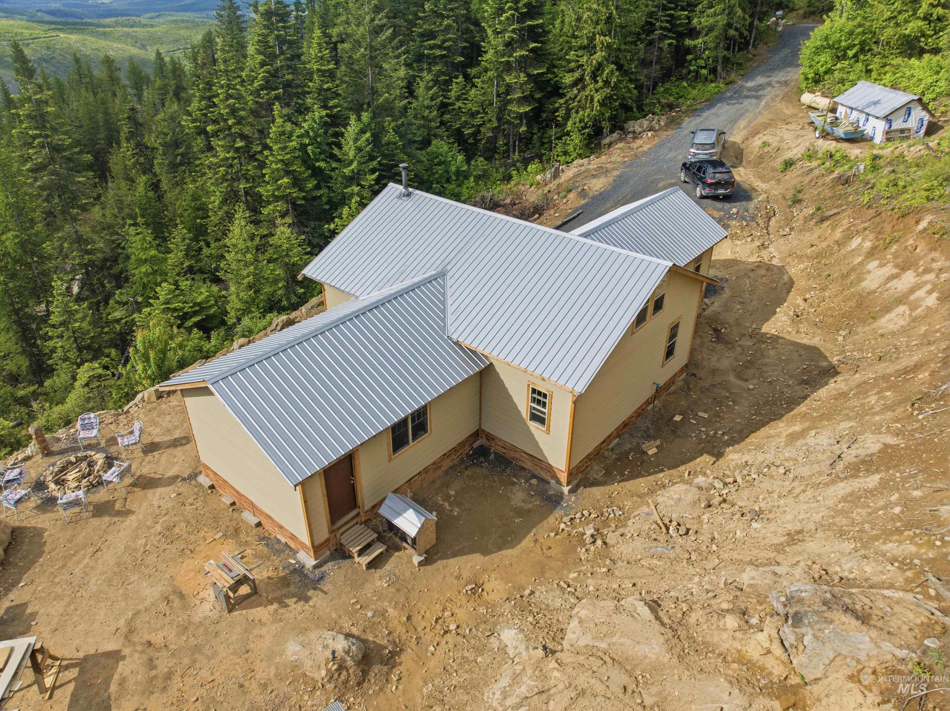 320 Upriver View Dr, Fernwood, Idaho 83830, 3 Bedrooms, 1 Bathroom, Residential For Sale, Price $275,000, 98984240