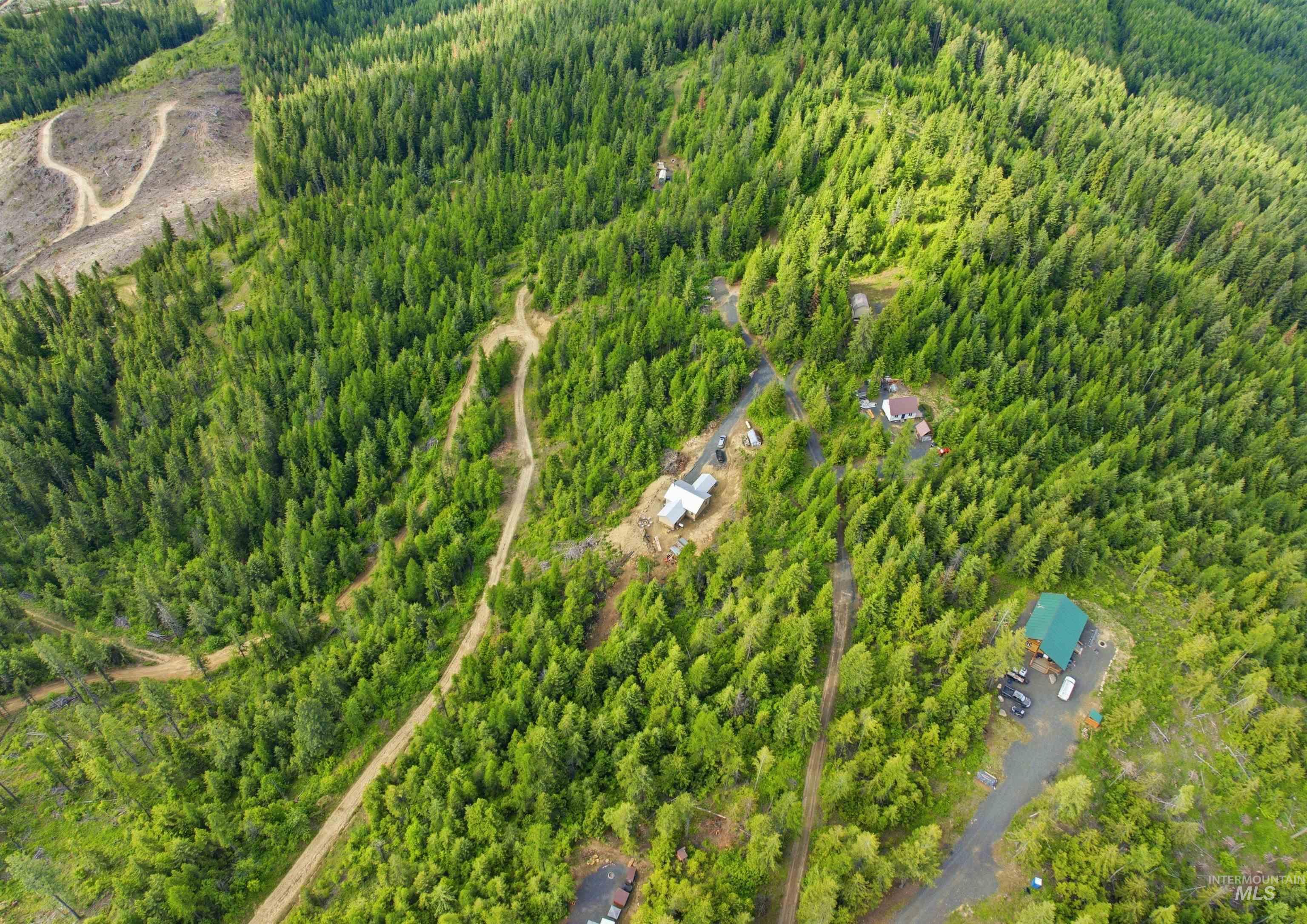 320 Upriver View Dr, Fernwood, Idaho 83830, 3 Bedrooms, 1 Bathroom, Residential For Sale, Price $275,000, 98984240