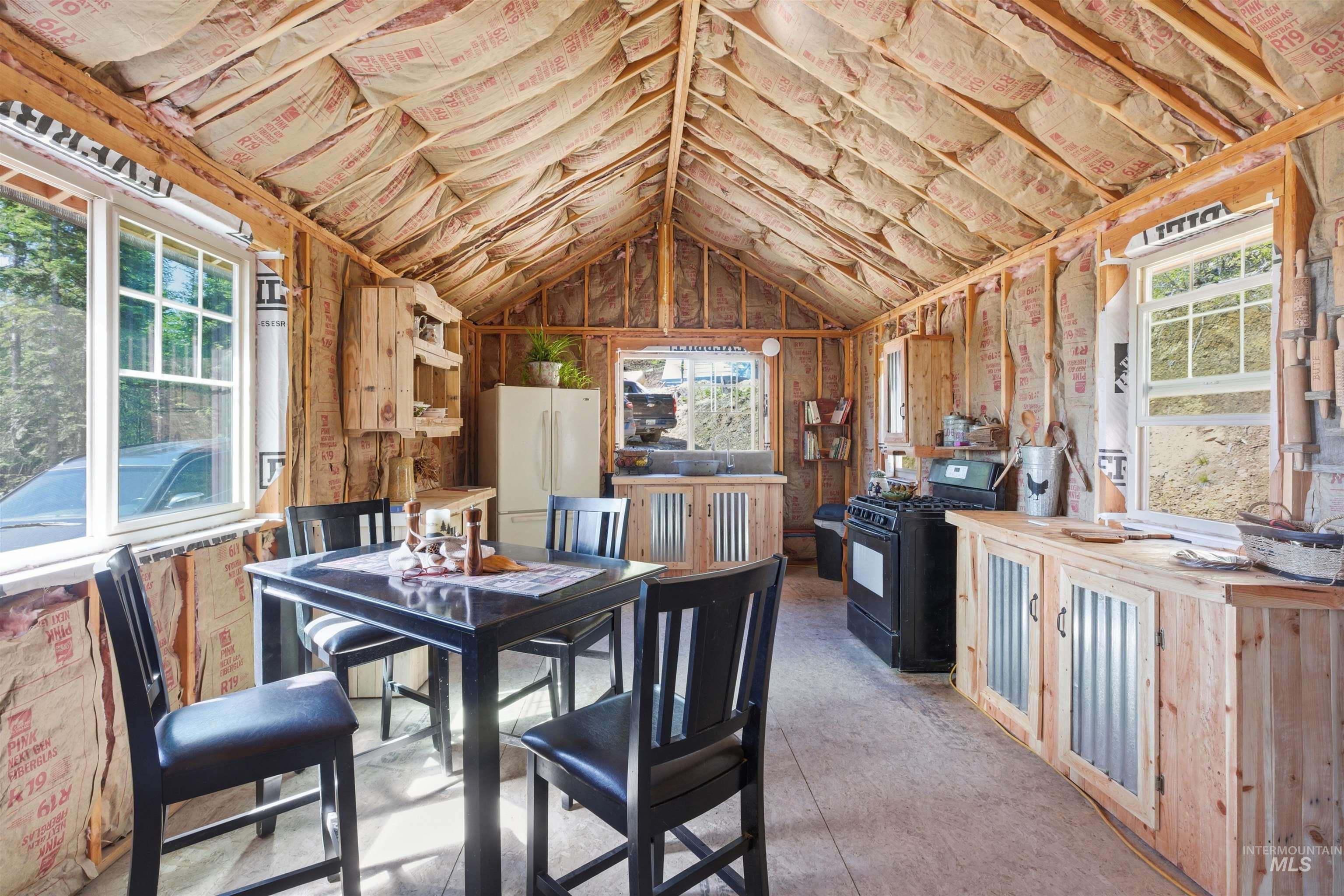 320 Upriver View Dr, Fernwood, Idaho 83830, 3 Bedrooms, 1 Bathroom, Residential For Sale, Price $275,000, 98984240