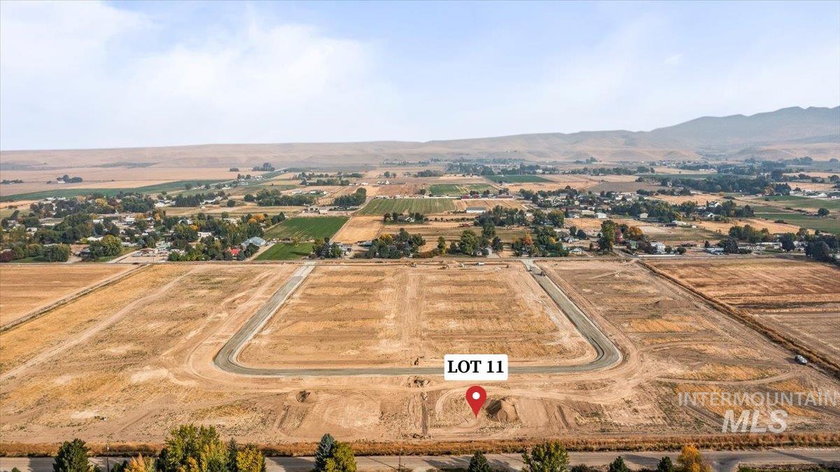Lot 11 Corbett Rd, Emmett, Idaho 83617, 3 Bedrooms, 2 Bathrooms, Residential For Sale, Price $949,000, 98984243