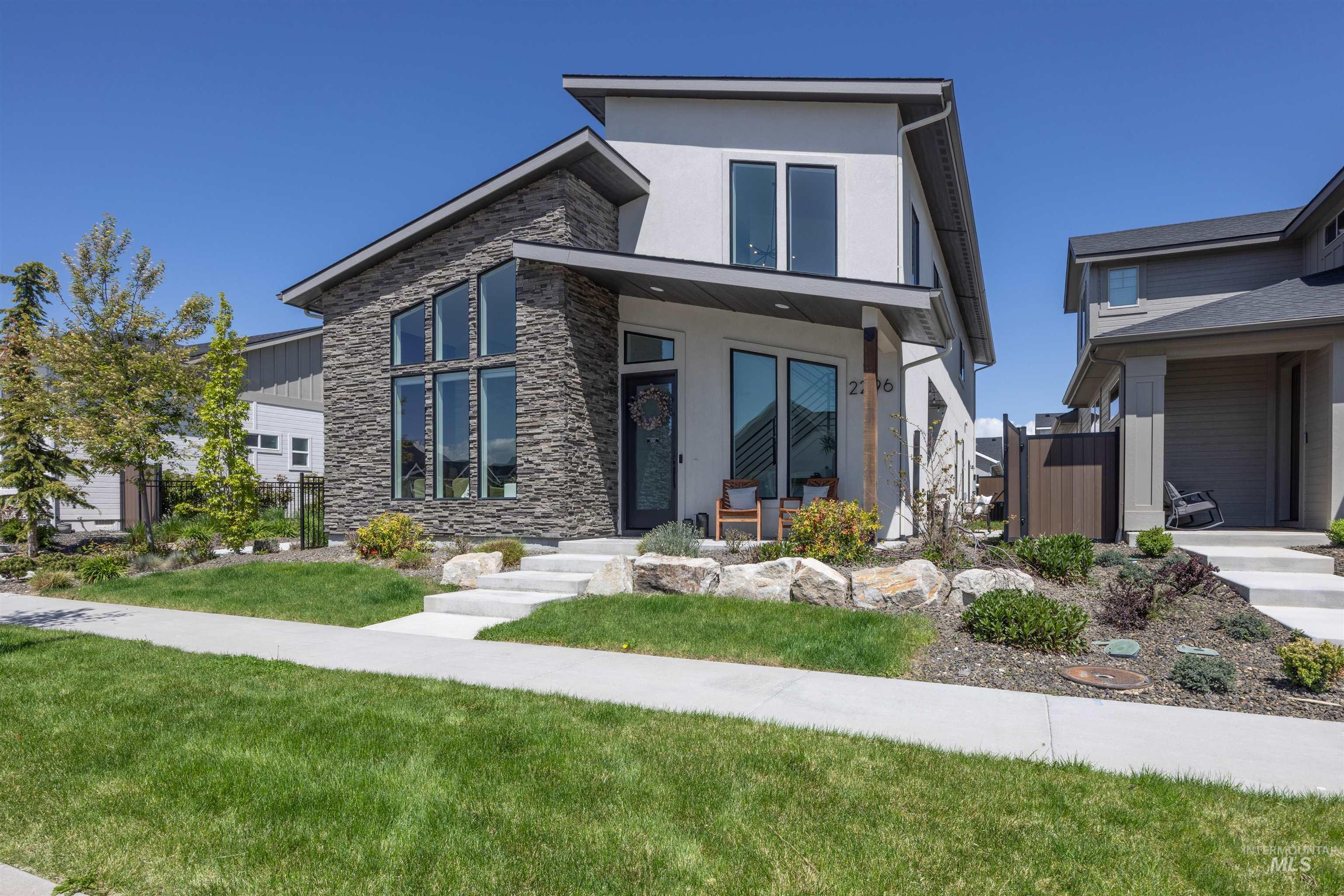 2296 E Valensole St, Meridian, Idaho 83642, 4 Bedrooms, 3 Bathrooms, Residential For Sale, Price $700,000, 98984248