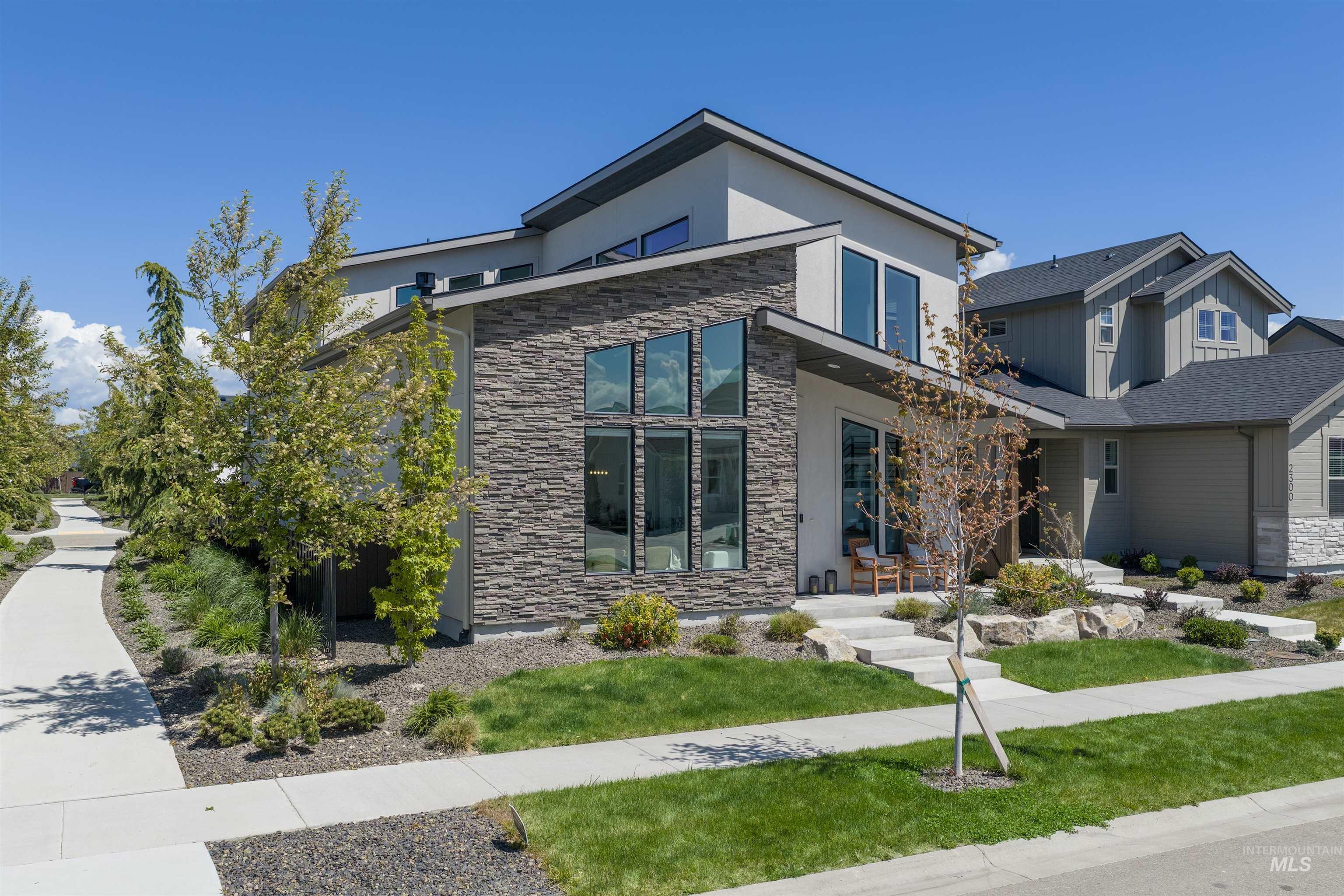 2296 E Valensole St, Meridian, Idaho 83642, 4 Bedrooms, 3 Bathrooms, Residential For Sale, Price $700,000, 98984248