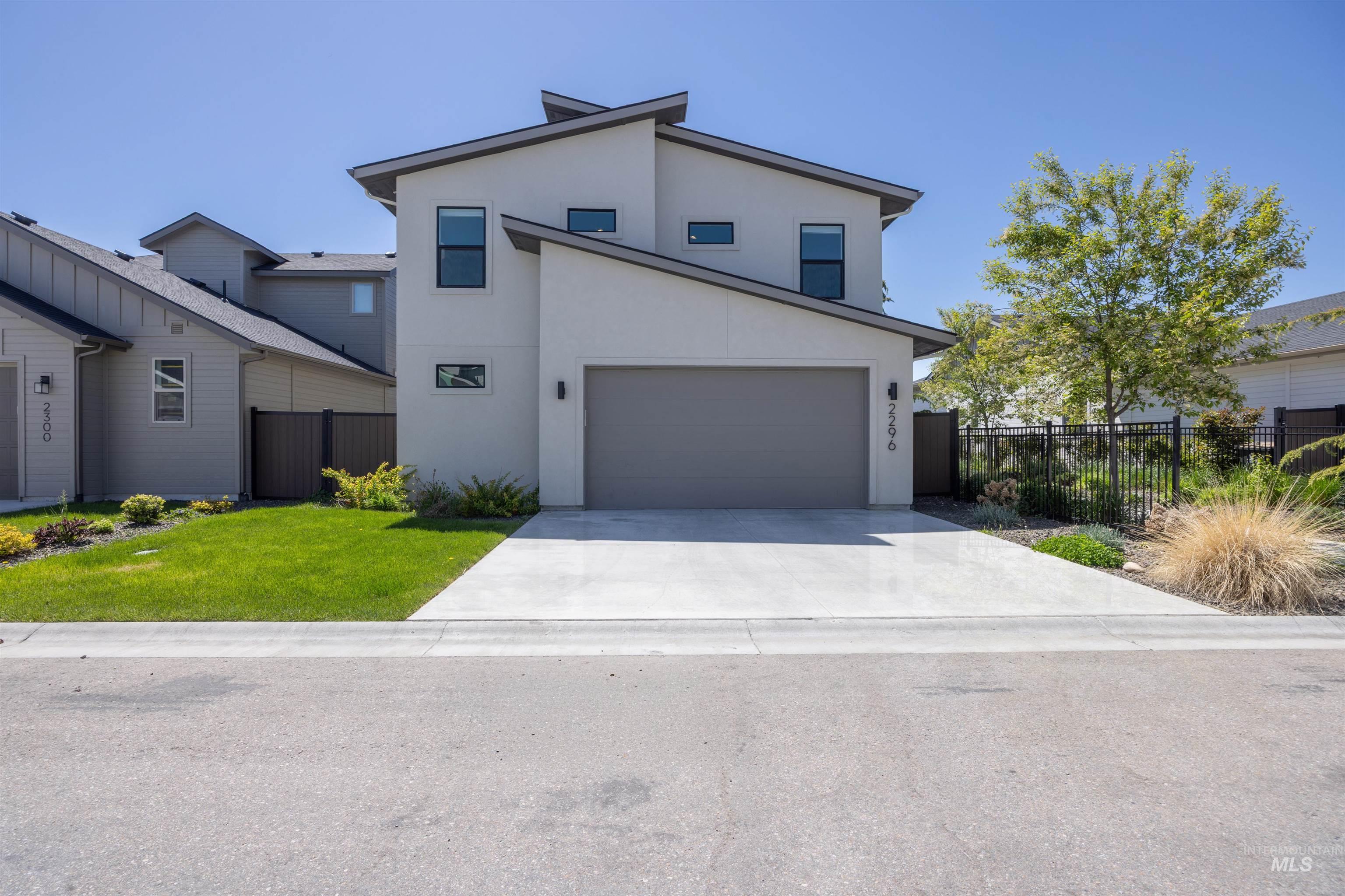 2296 E Valensole St, Meridian, Idaho 83642, 4 Bedrooms, 3 Bathrooms, Residential For Sale, Price $700,000, 98984248