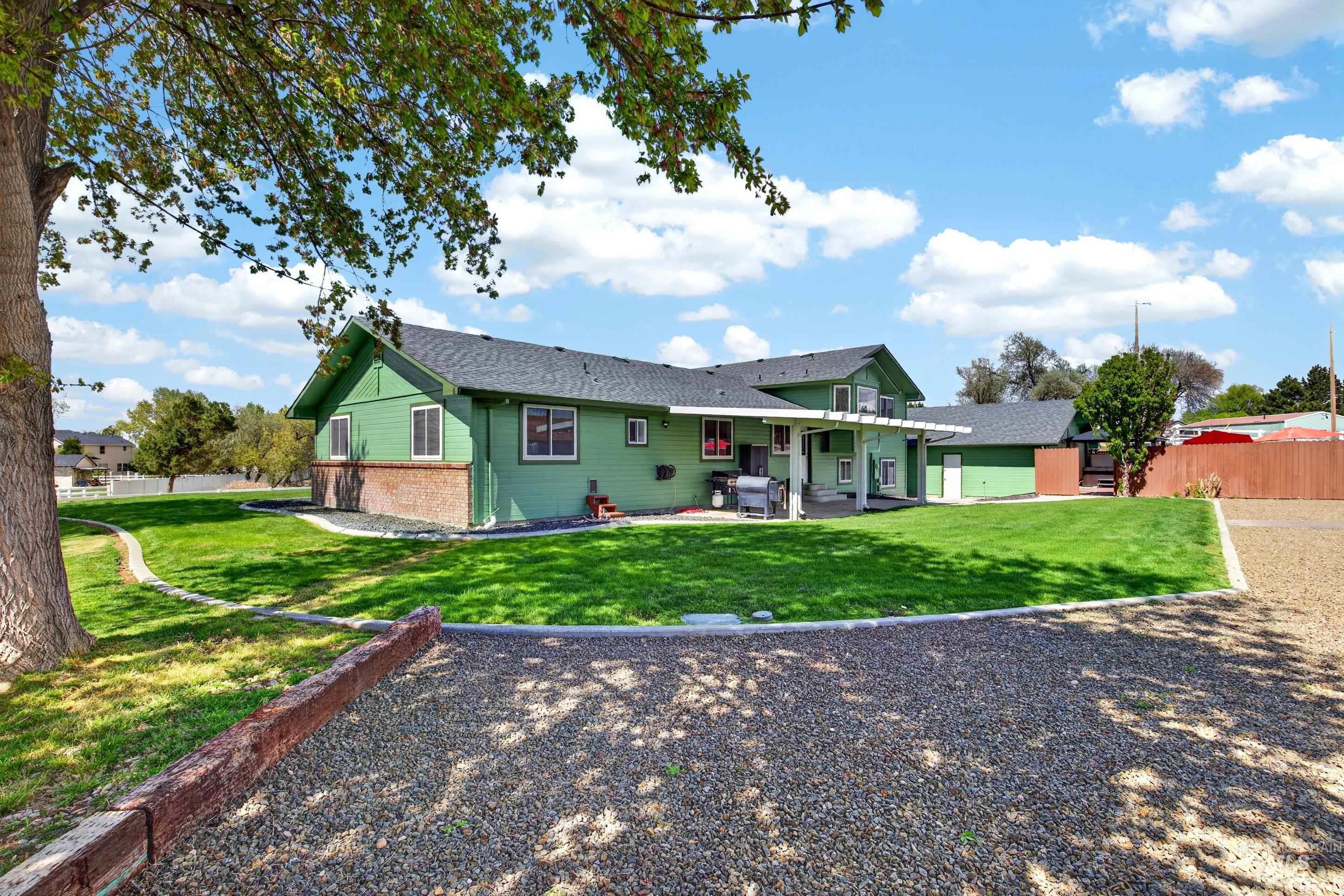 1850 Serengeti Rd, Nampa, Idaho 83686, 5 Bedrooms, 2.5 Bathrooms, Residential For Sale, Price $1,500,000, 98984250