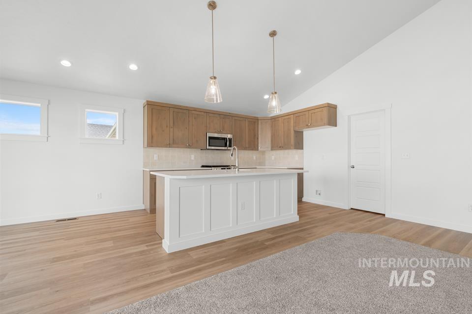 1668 Haystack Rd, Emmett, Idaho 83617, 4 Bedrooms, 3 Bathrooms, Residential For Sale, Price $512,599, 98984252