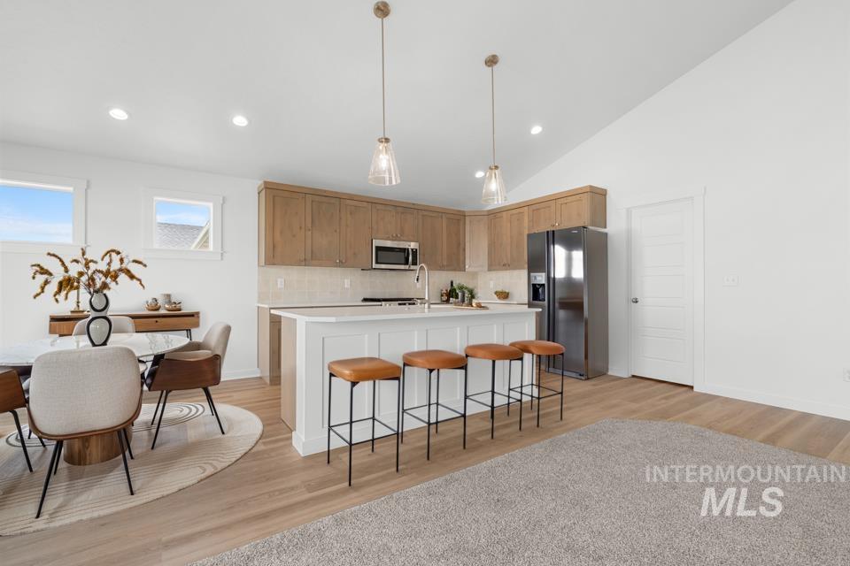 1668 Haystack Rd, Emmett, Idaho 83617, 4 Bedrooms, 3 Bathrooms, Residential For Sale, Price $512,599, 98984252