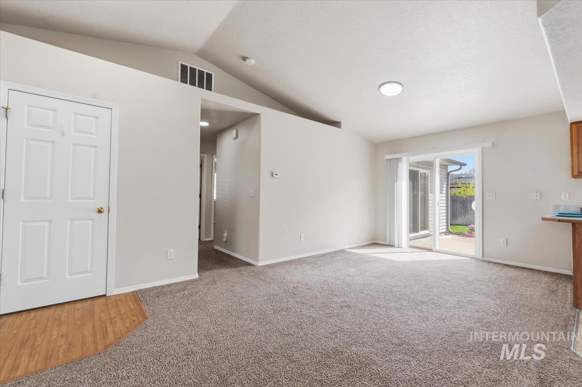 6471 W Kangaroo Ct, Boise, Idaho 83714, 3 Bedrooms, 2 Bathrooms, Residential For Sale, Price $459,900, 98984253