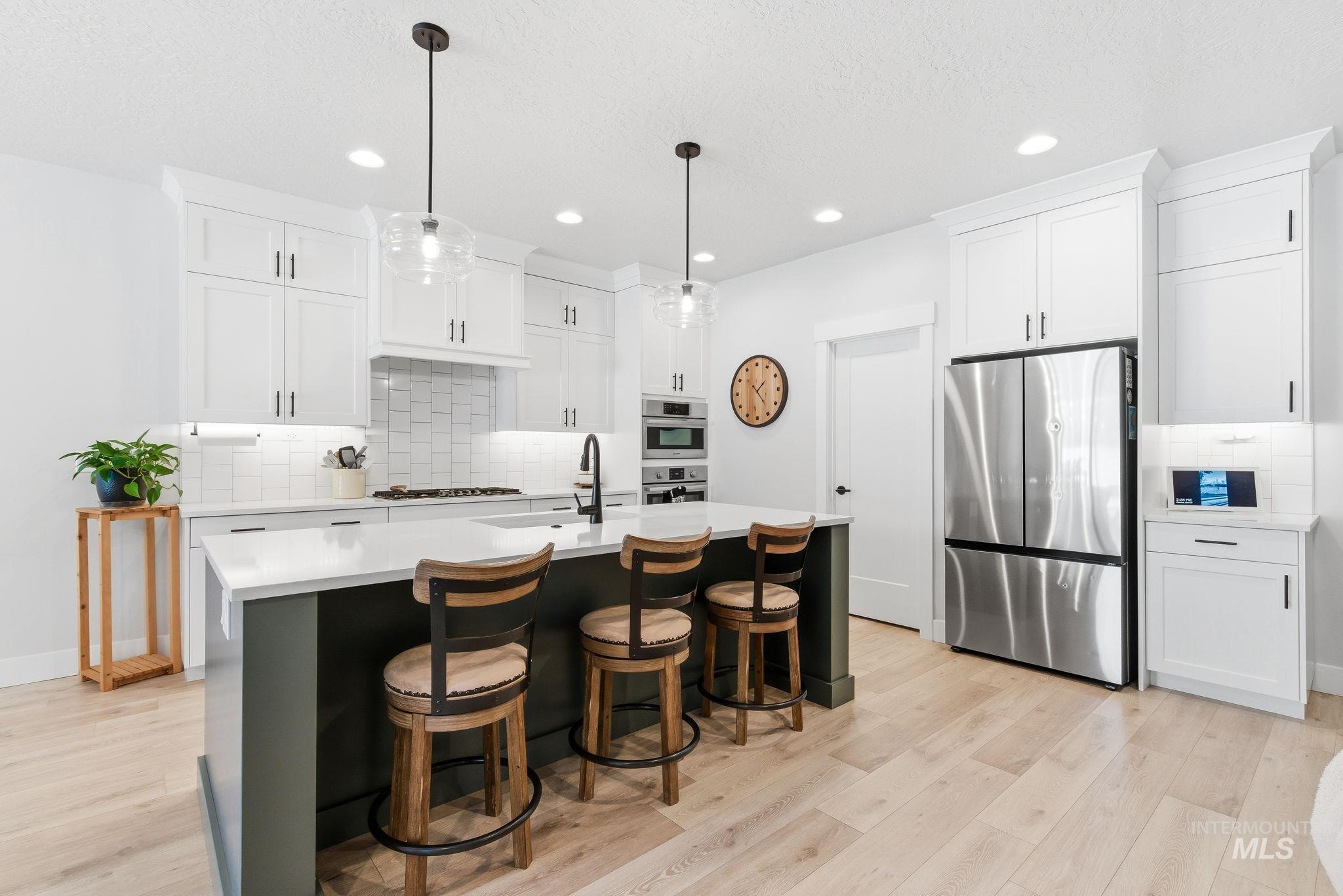 2733 E Melanite Street, Nampa, Idaho 83686, 4 Bedrooms, 3 Bathrooms, Residential For Sale, Price $640,000, 98984255