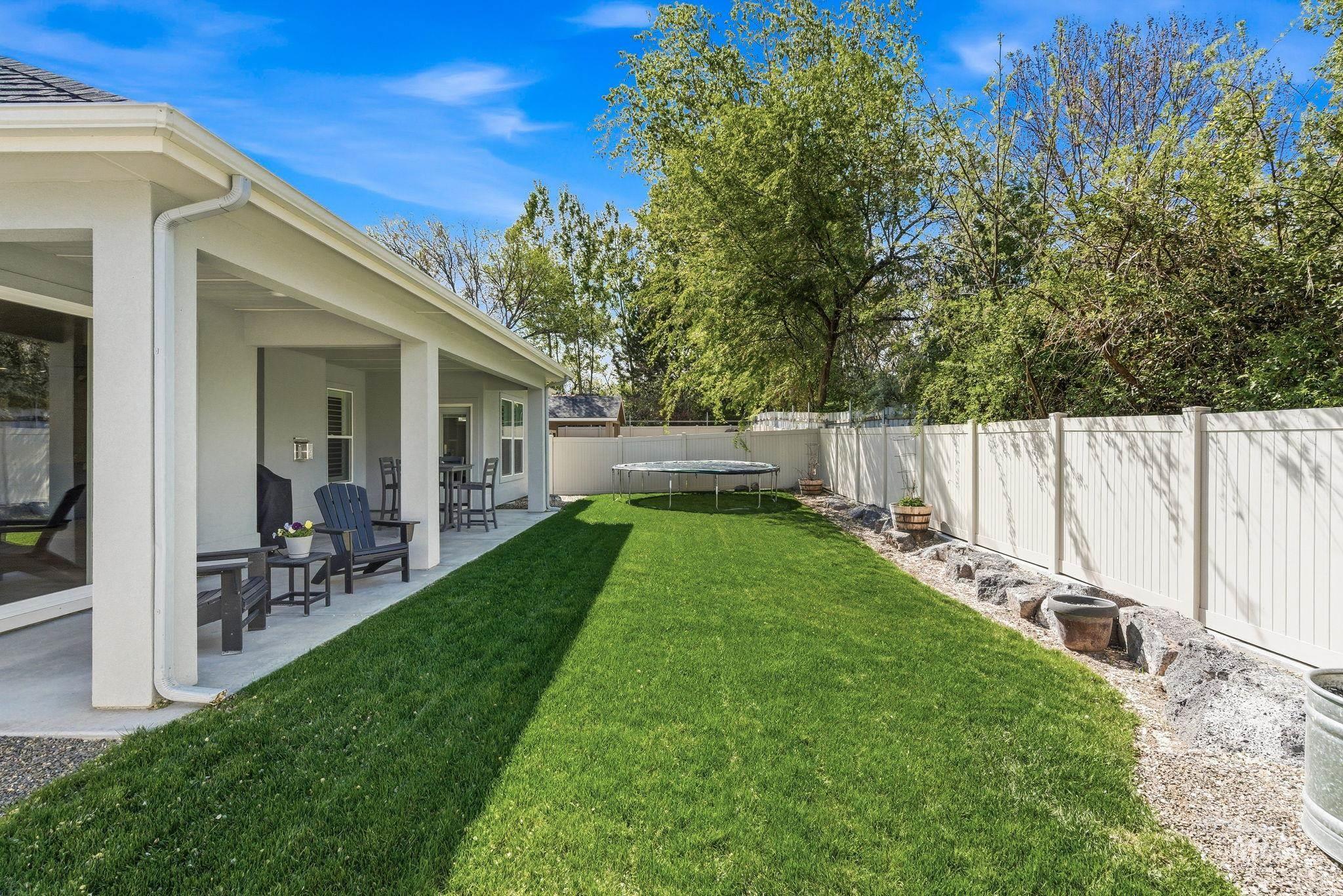 2733 E Melanite Street, Nampa, Idaho 83686, 4 Bedrooms, 3 Bathrooms, Residential For Sale, Price $640,000, 98984255