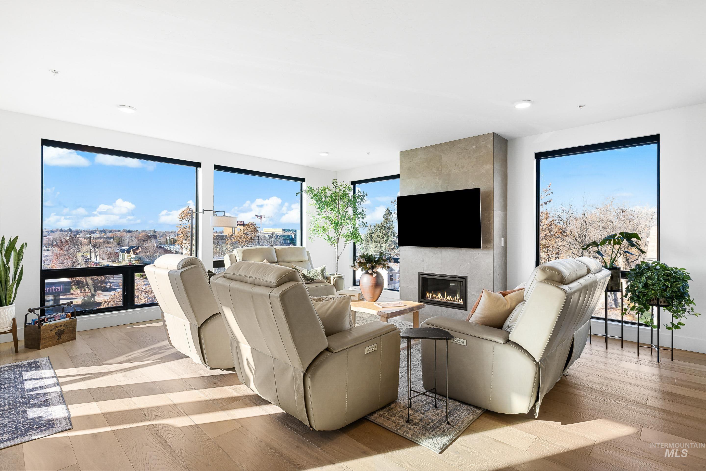 1620 W Bannock, Boise, Idaho 83702, 3 Bedrooms, 2.5 Bathrooms, Residential For Sale, Price $1,385,000, 98984257