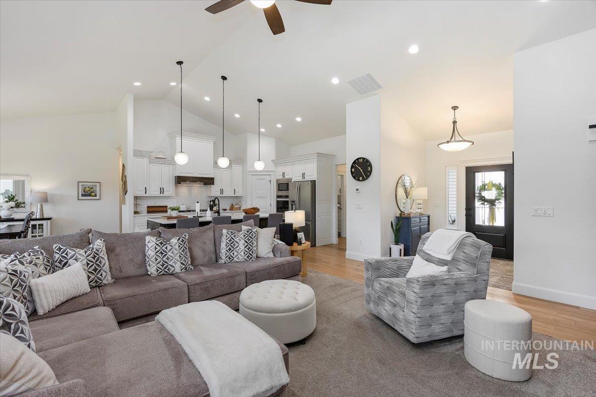 2190 Canyon Village Circle, Twin Falls, Idaho 83301, 4 Bedrooms, 2.5 Bathrooms, Residential For Sale, Price $779,900,MLS 98984258