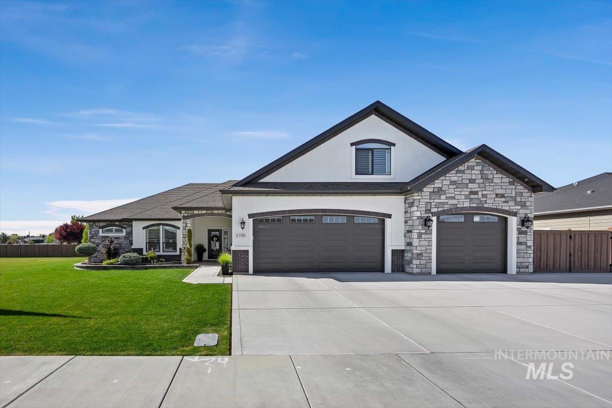 2190 Canyon Village Circle, Twin Falls, Idaho 83301, 4 Bedrooms, 2.5 Bathrooms, Residential For Sale, Price $754,900, 98984258