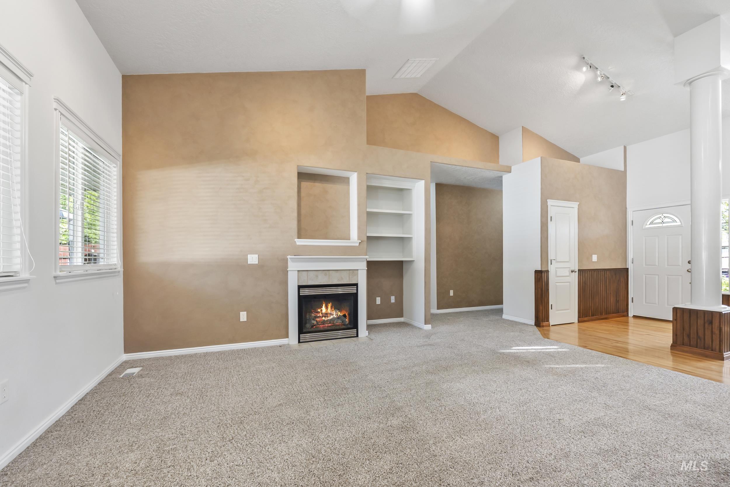 3221 N Lilyturf, Meridian, Idaho 83646, 4 Bedrooms, 2 Bathrooms, Residential For Sale, Price $565,000,MLS 98984262