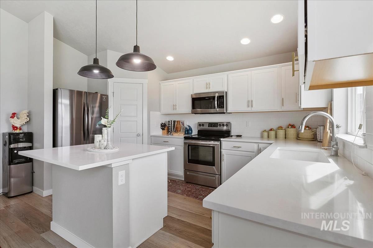 1459 W Julep St, Meridian, Idaho 83642, 4 Bedrooms, 2 Bathrooms, Residential For Sale, Price $549,990,MLS 98984265